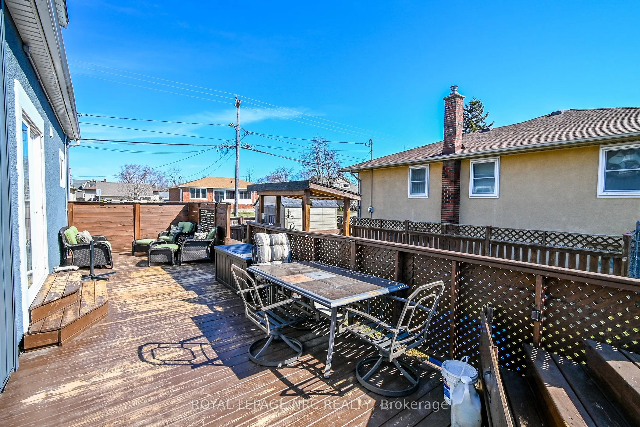 508 Main Street W