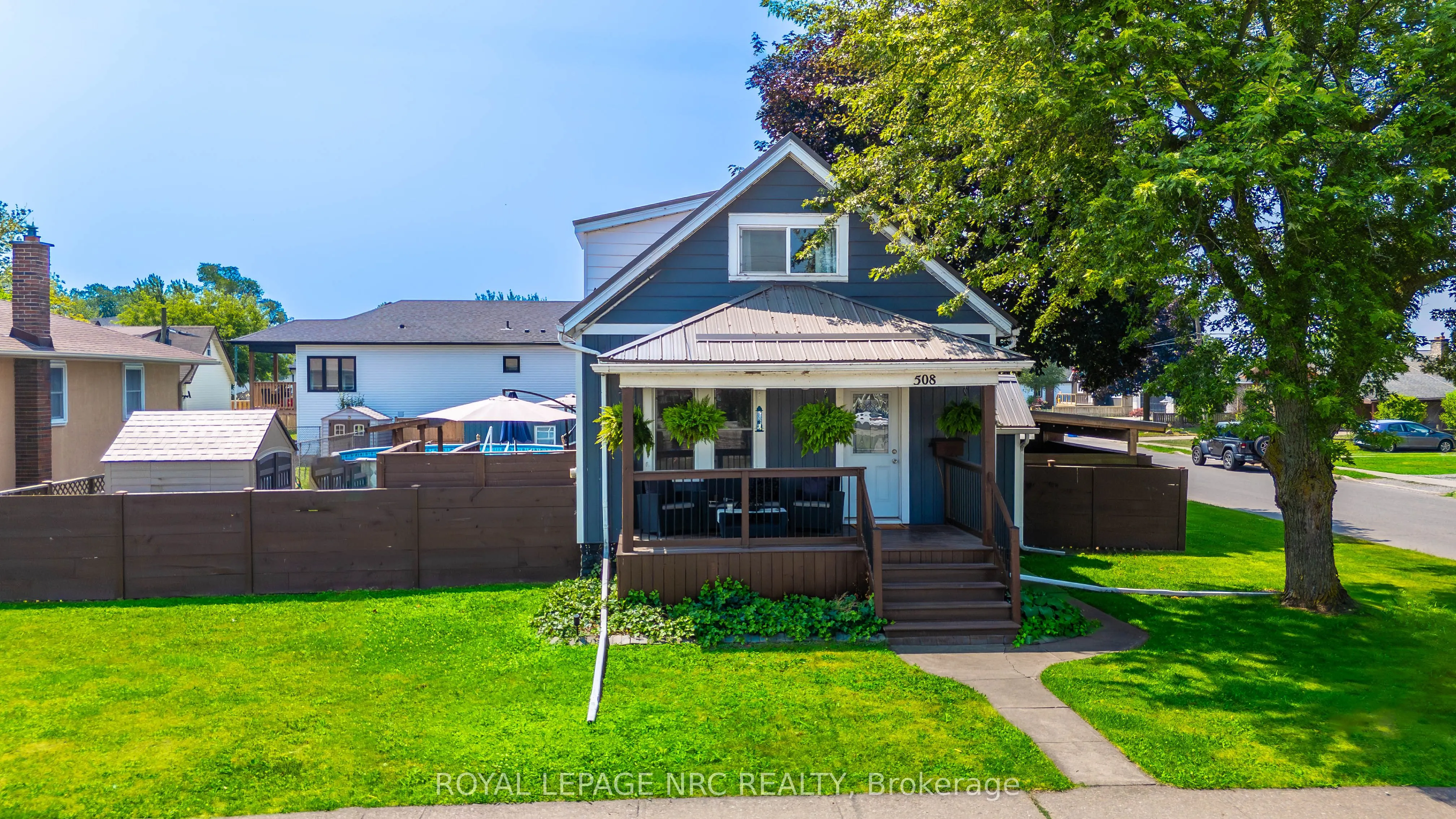 508 Main Street W