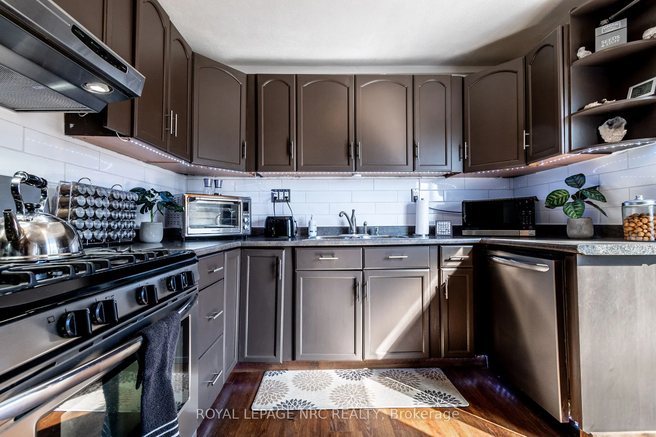 508 Main Street W