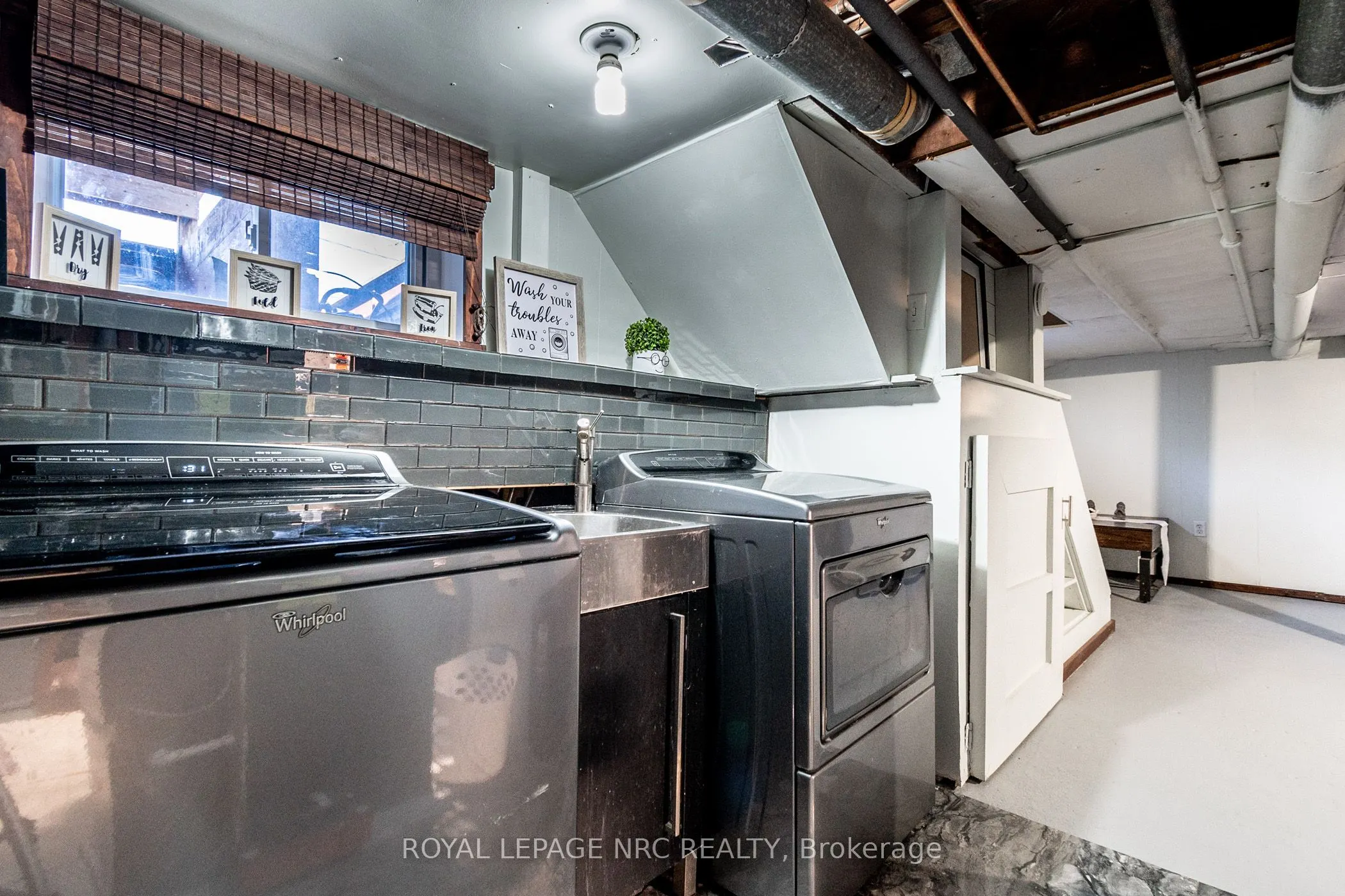 508 Main Street W