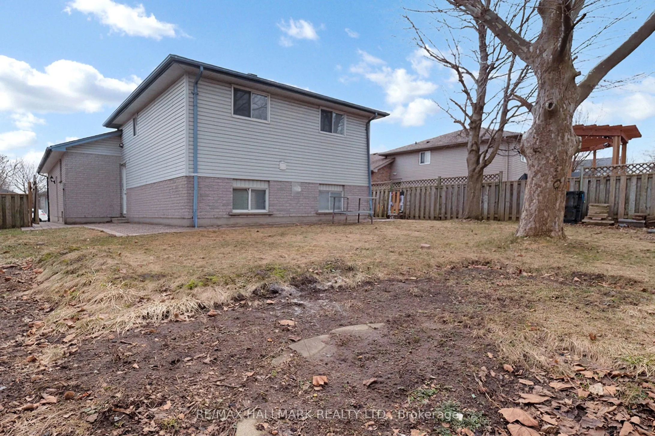 343 FLEMING Drive