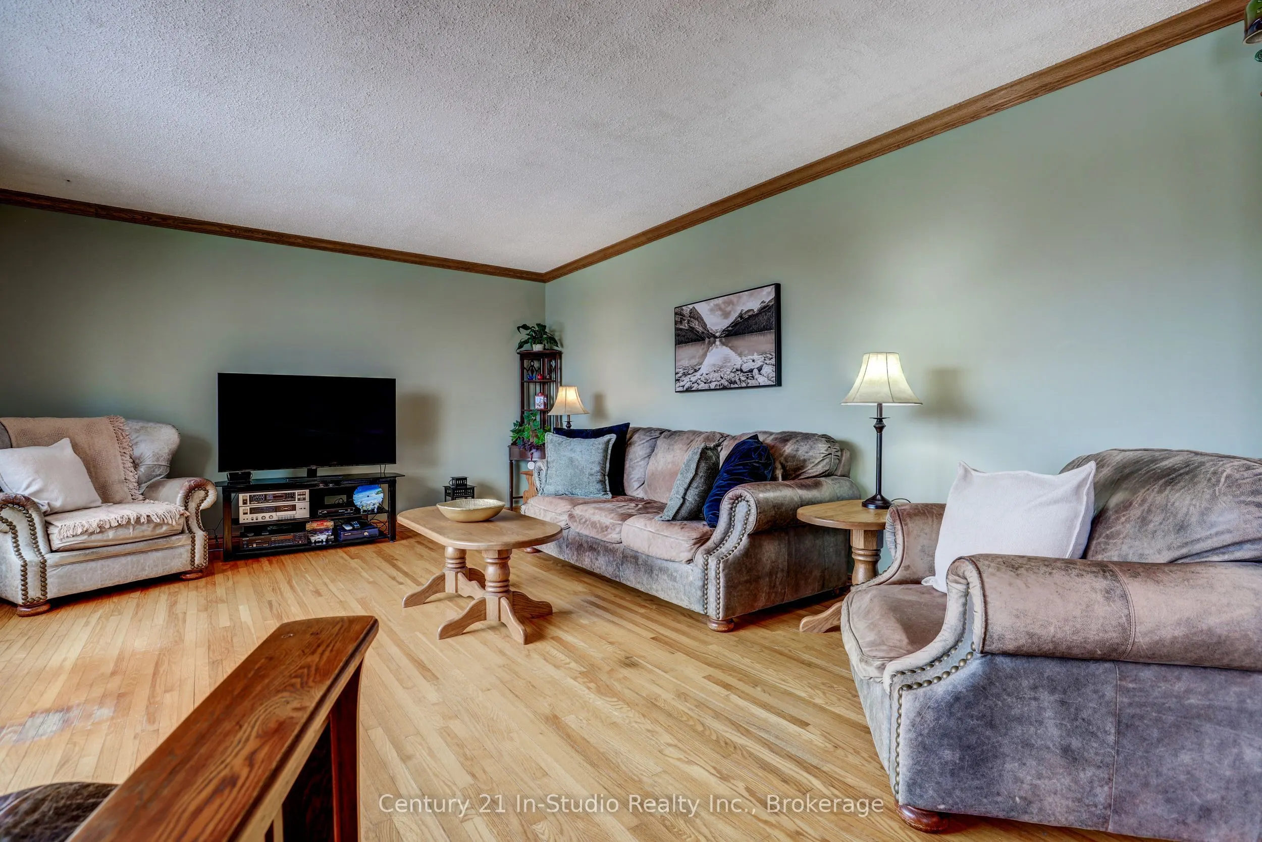 134 MacIntosh Drive