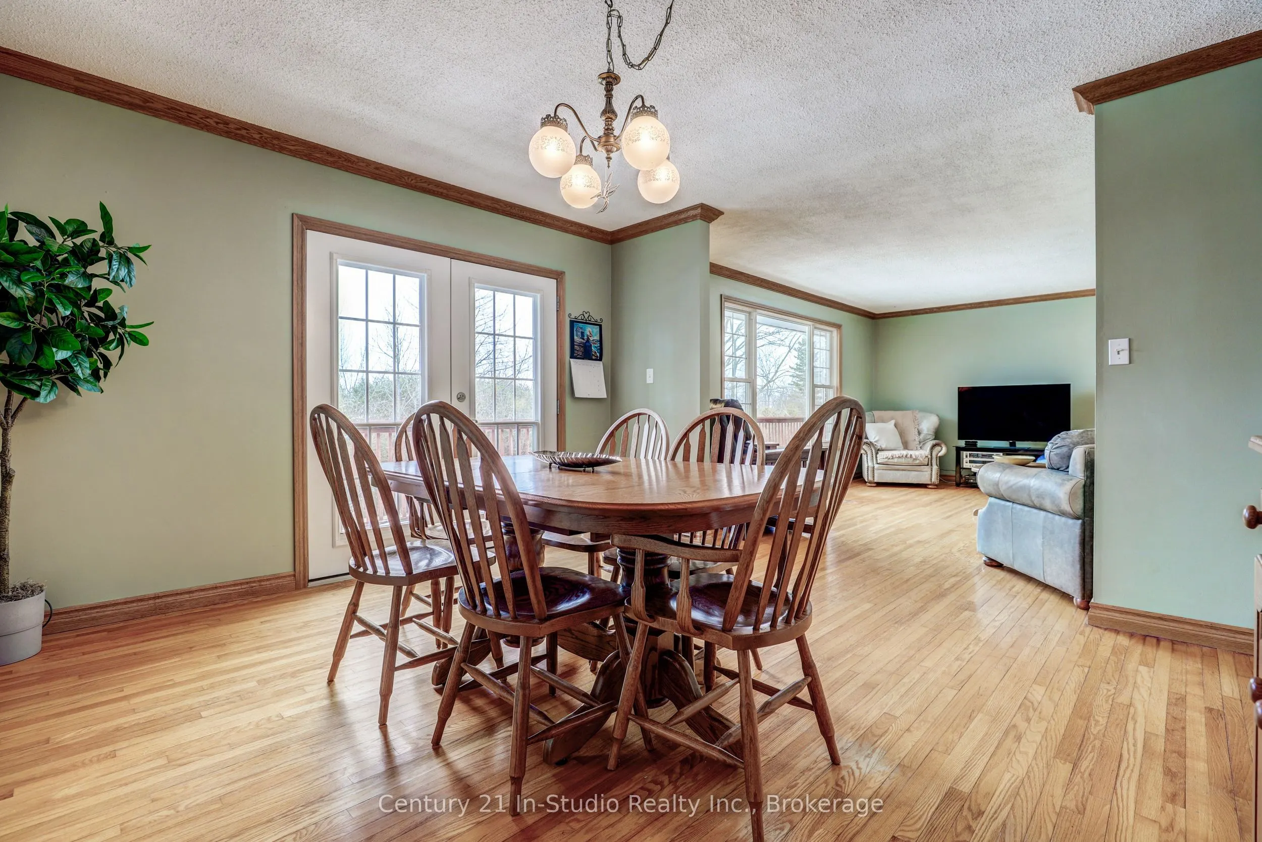 134 MacIntosh Drive