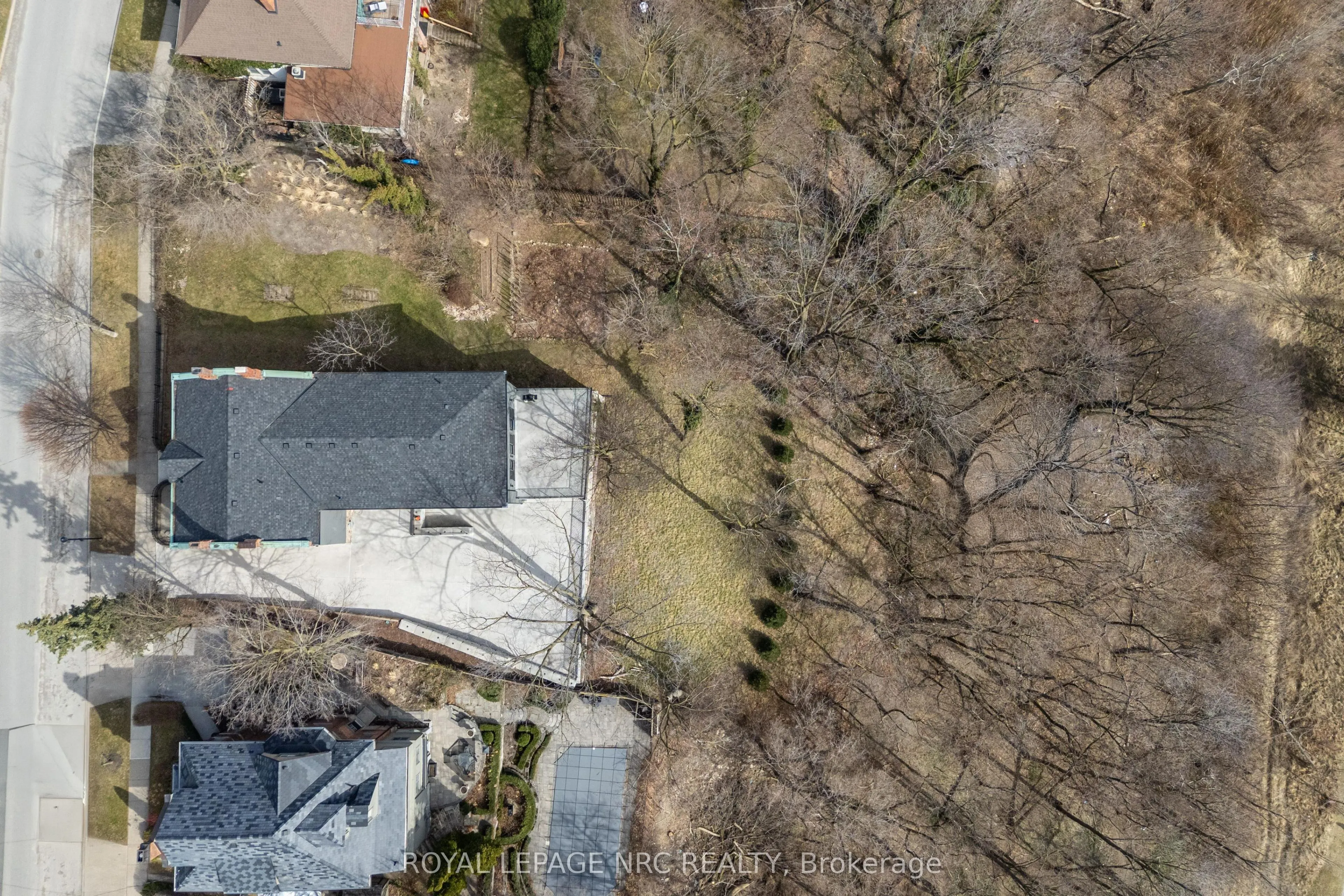 29 Yates Street