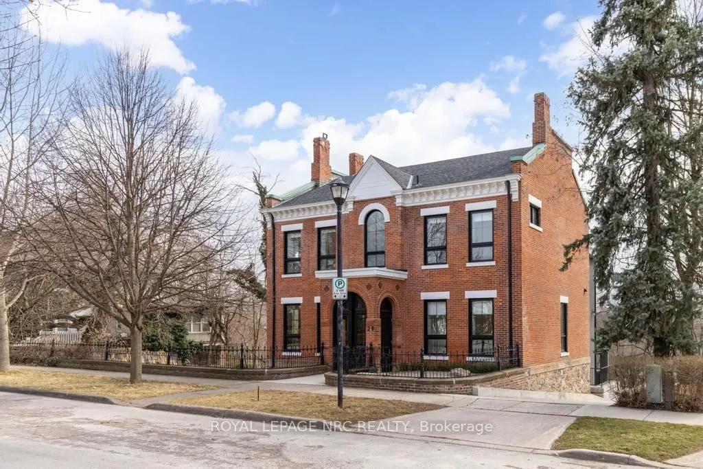 29 Yates Street