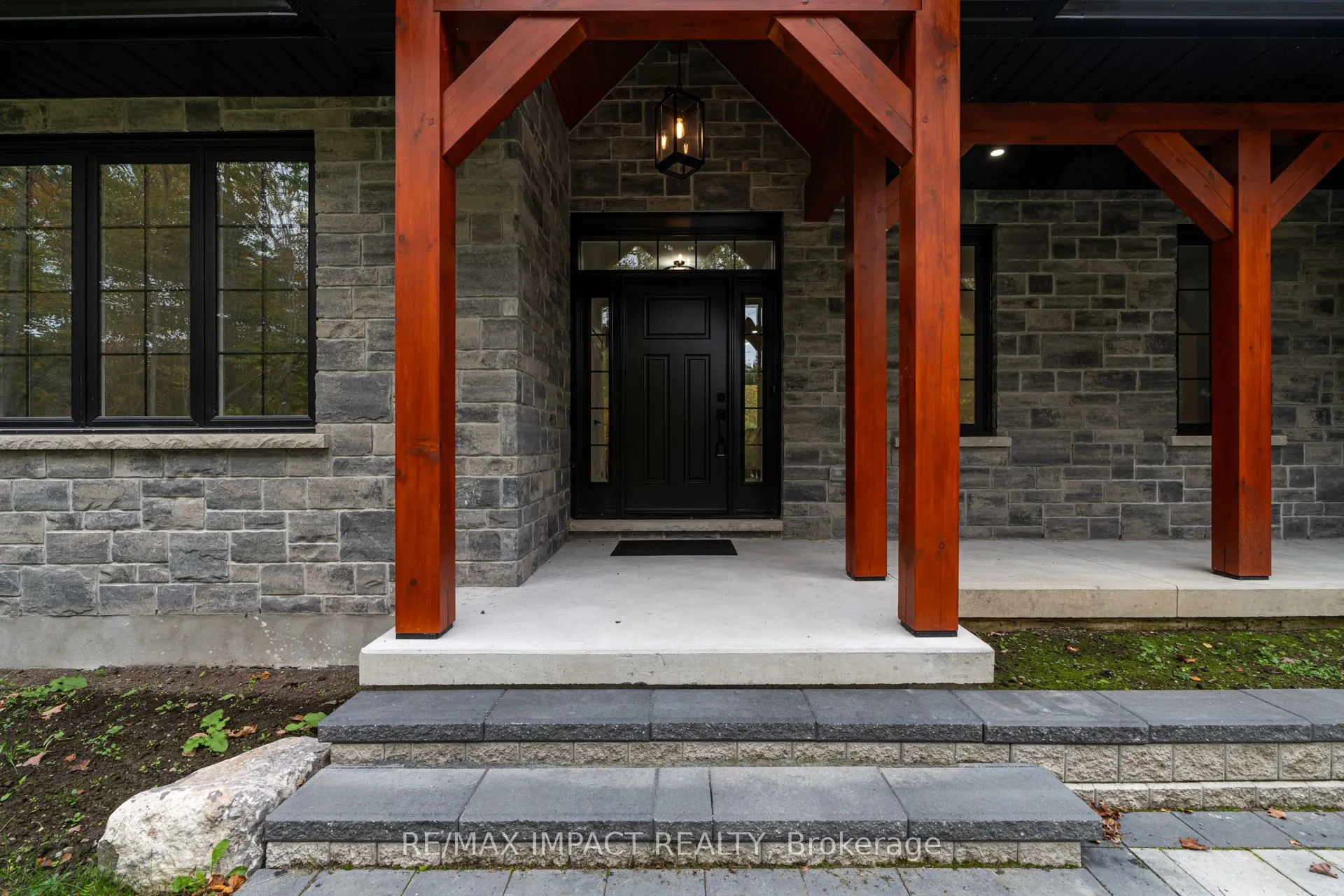 11 Maplewood Court