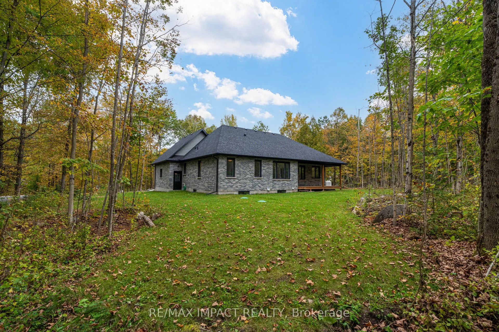 11 Maplewood Court