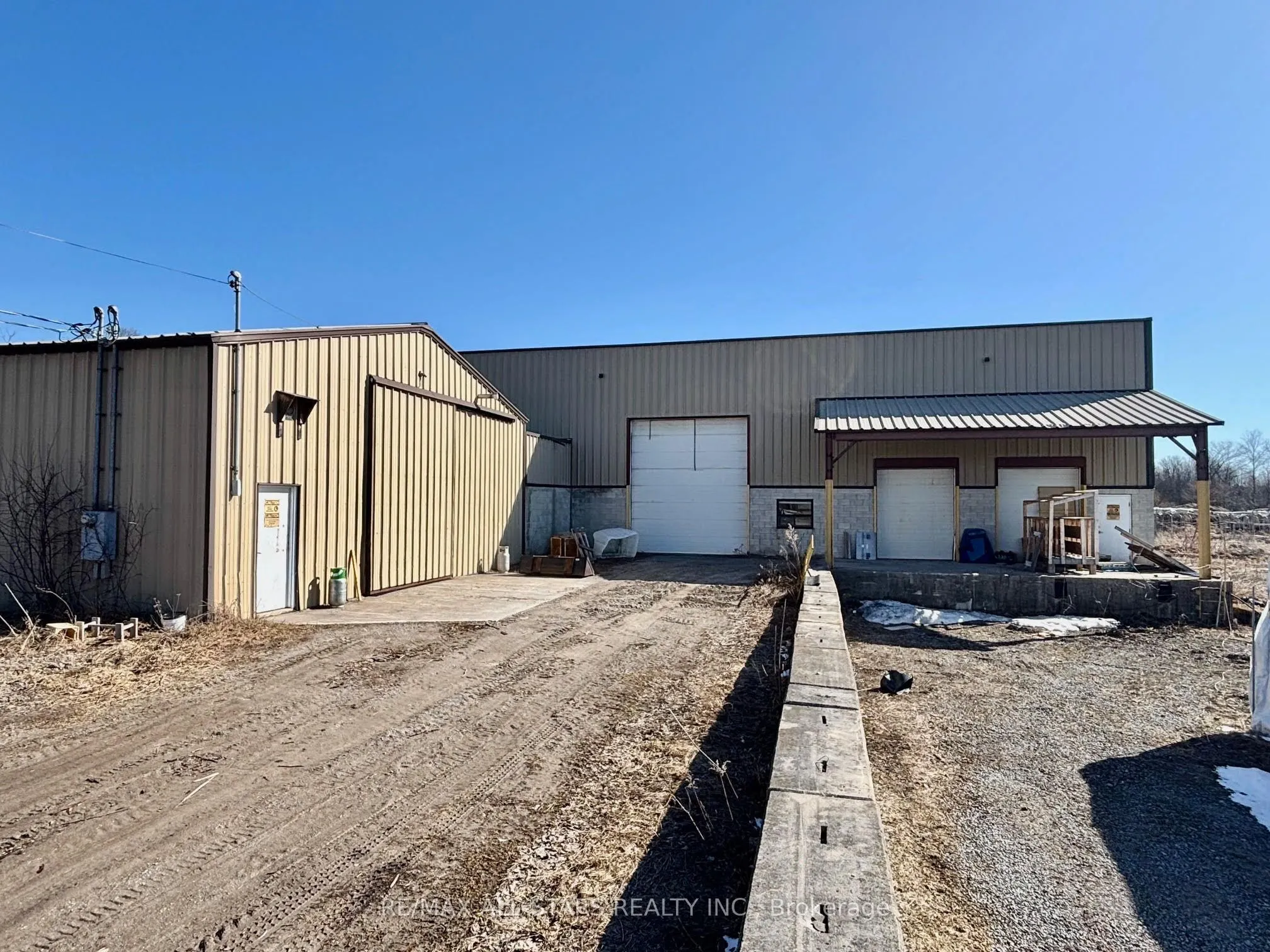 542 Portage Road