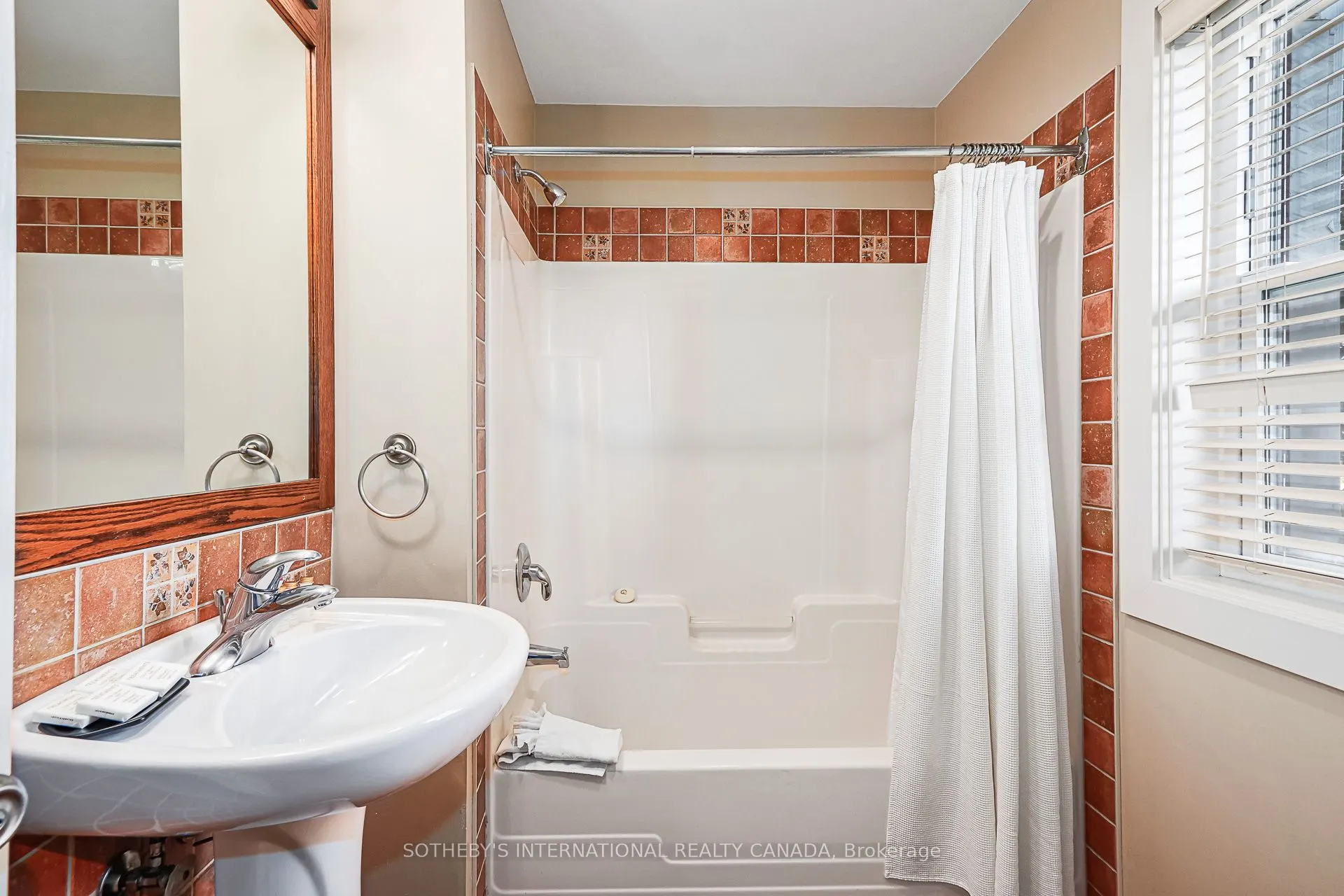 125 Fairway Court