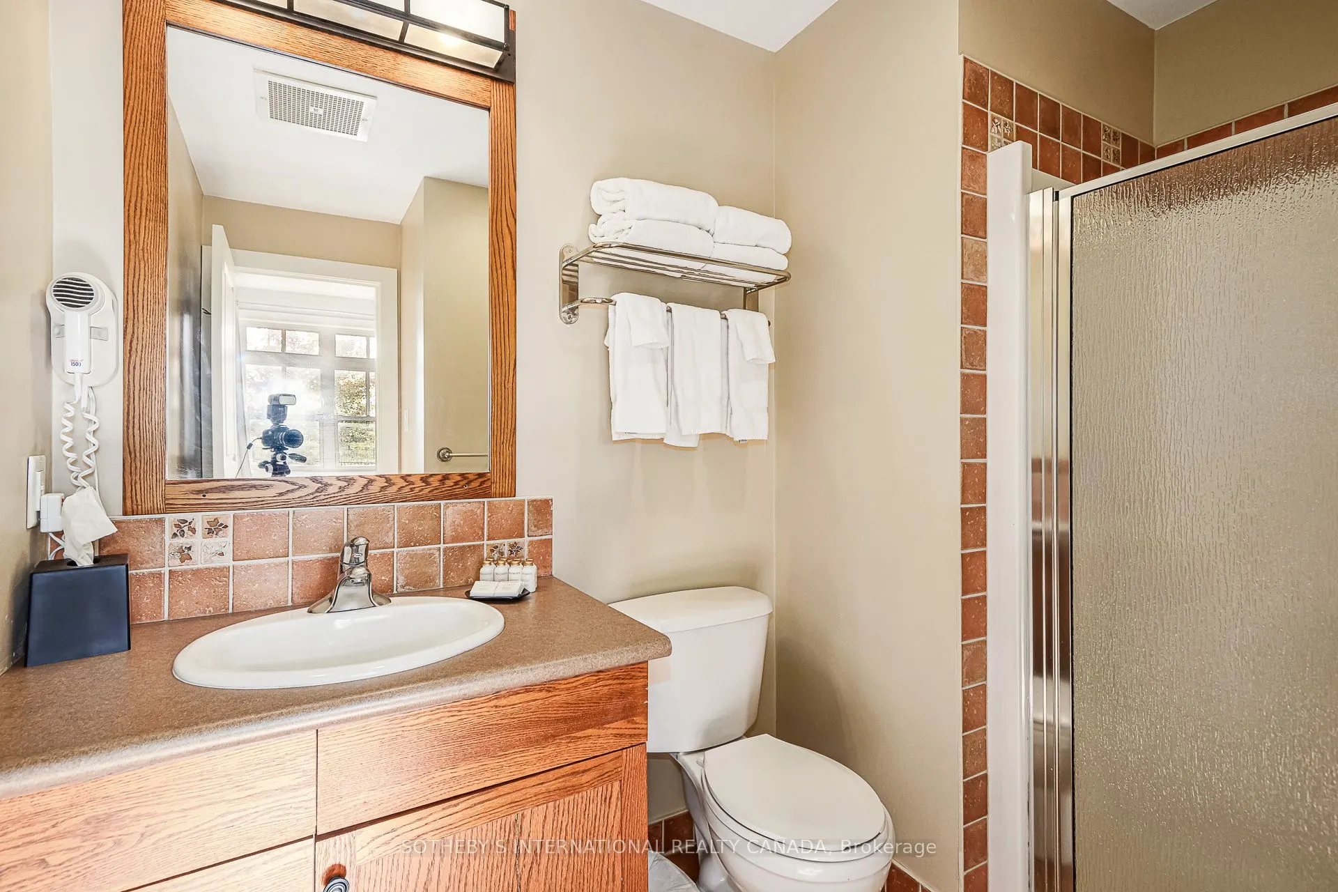 125 Fairway Court
