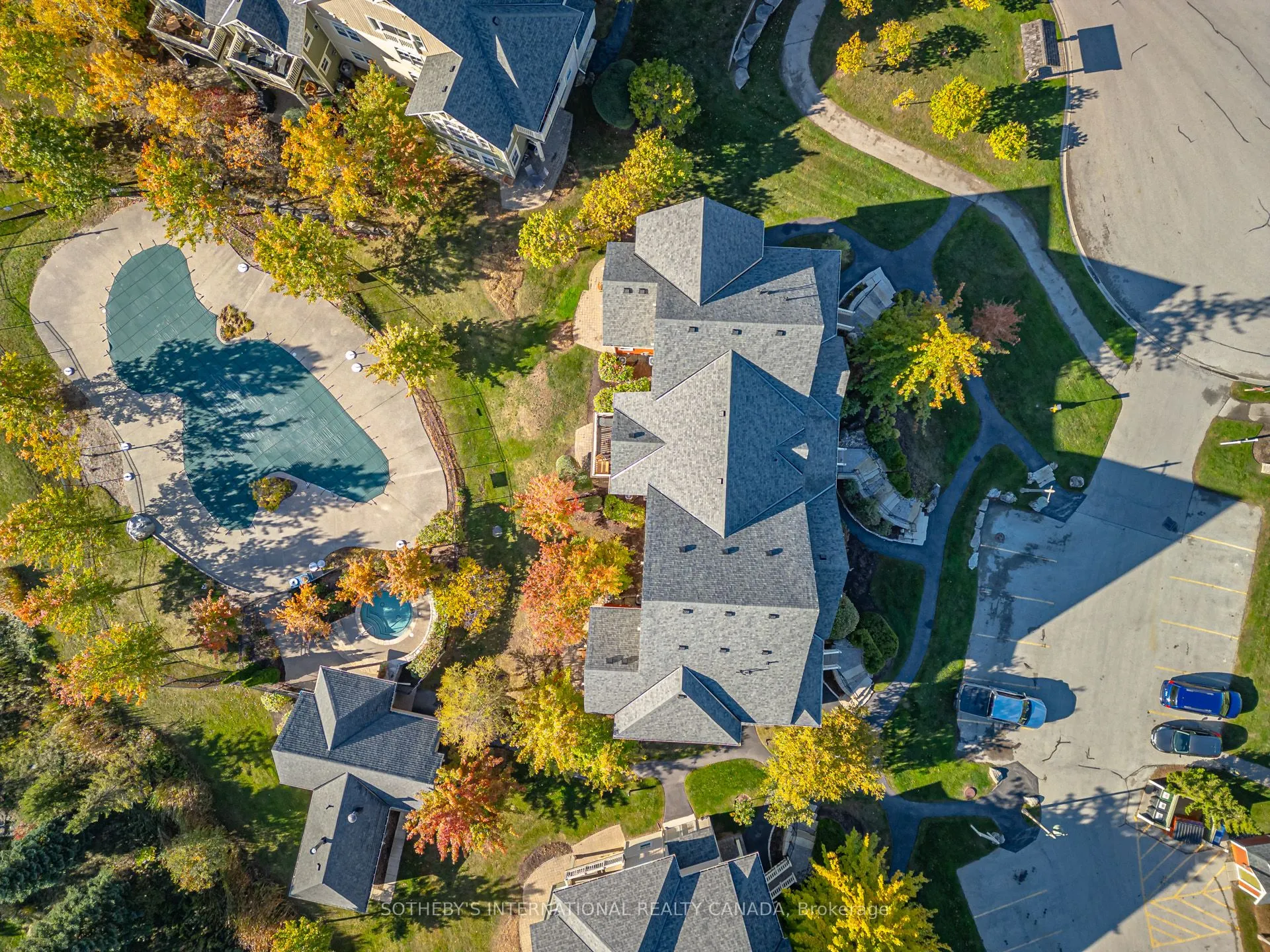 125 Fairway Court
