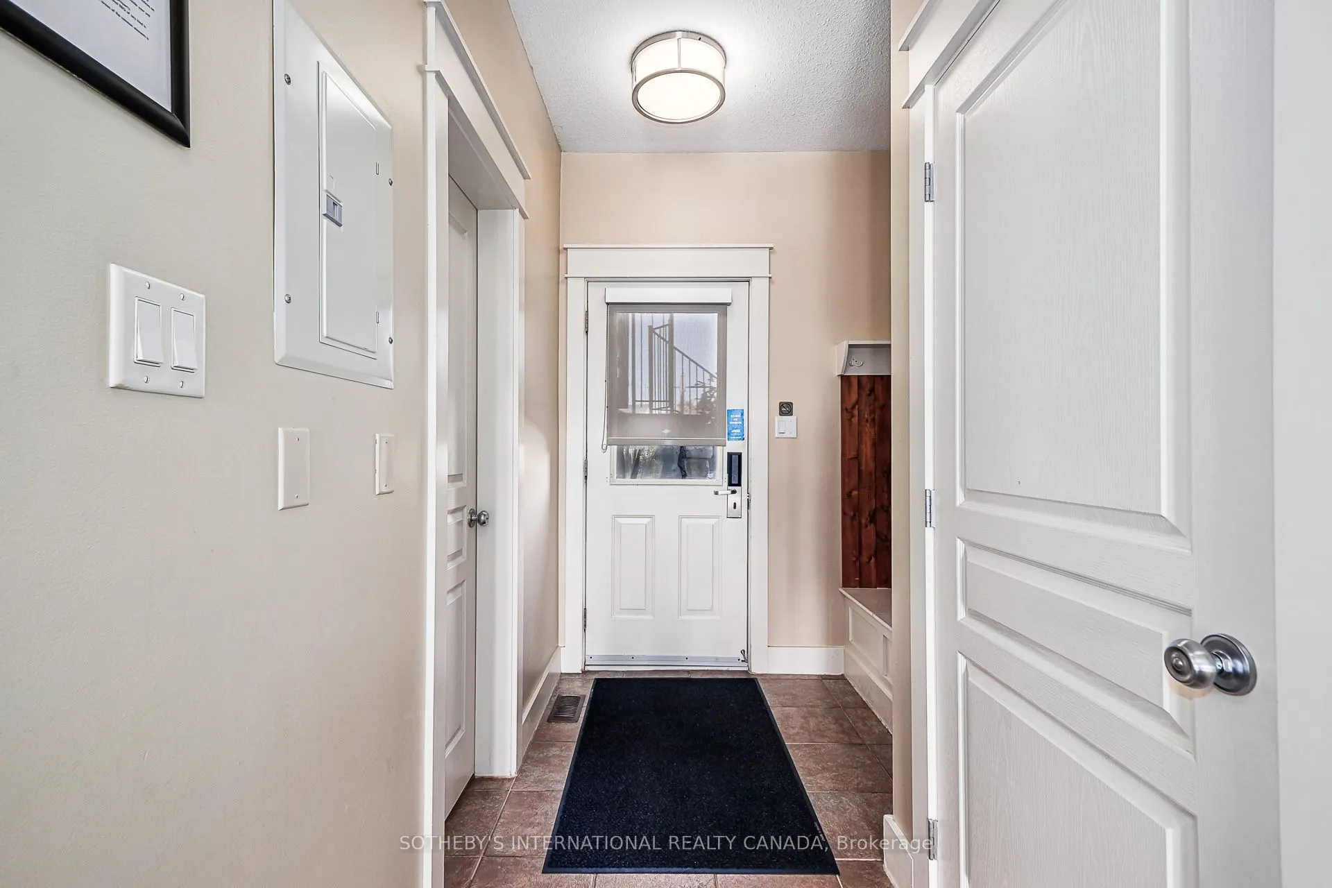 125 Fairway Court