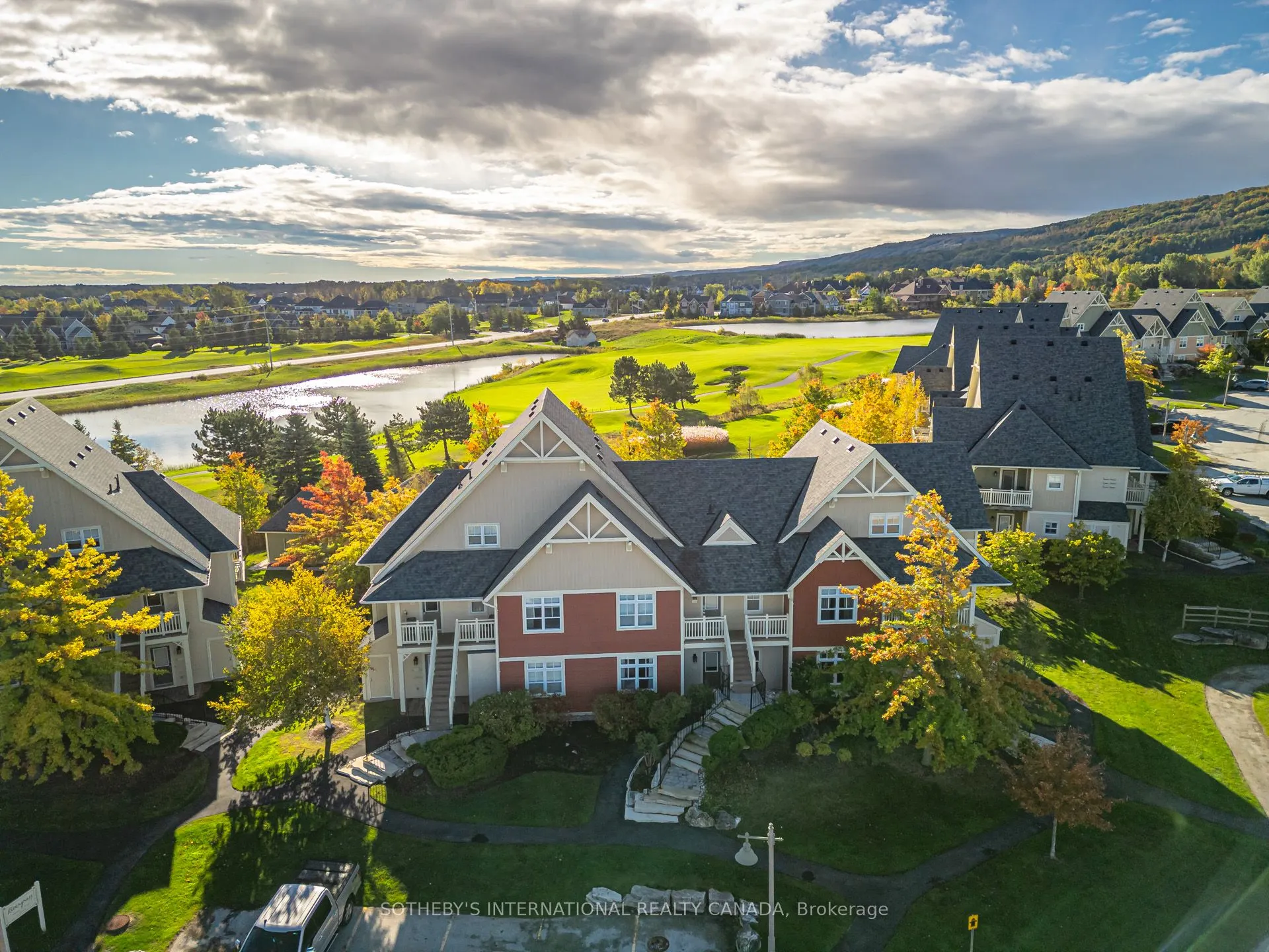 125 Fairway Court