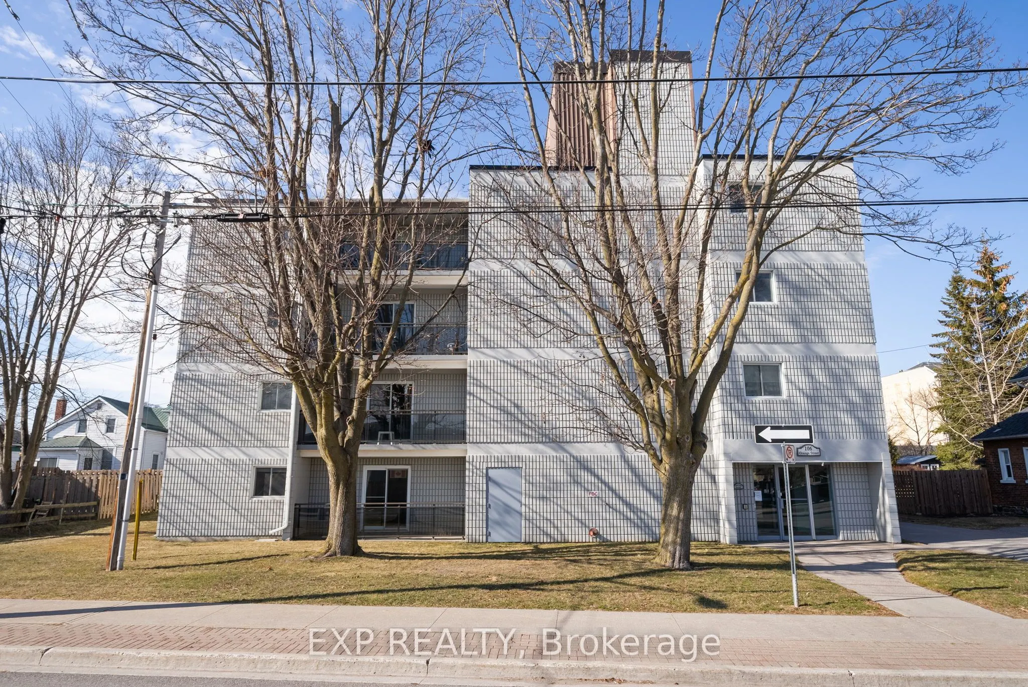 106 Orange Street, #404
