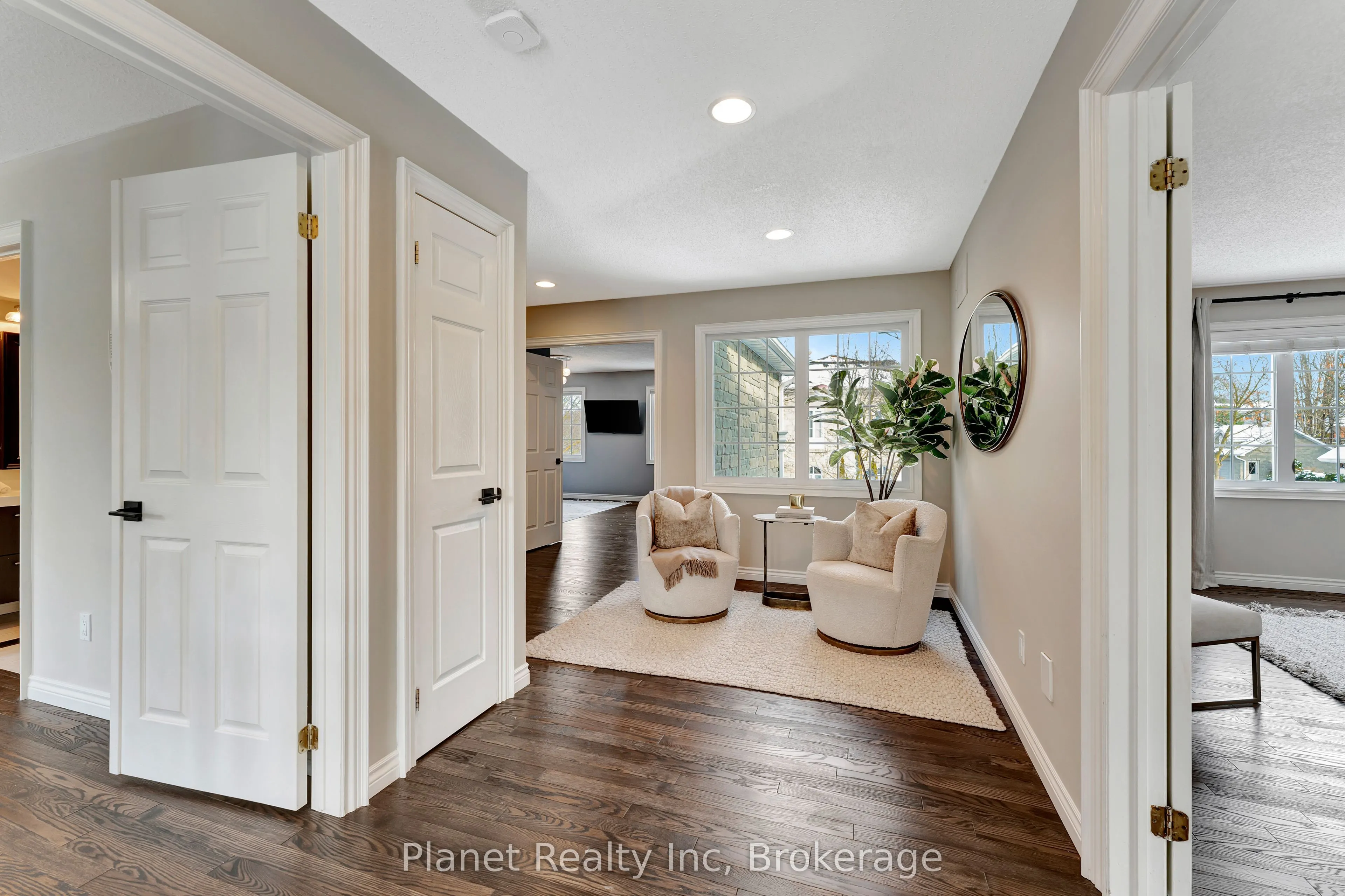 25 Manor Park Crescent #7