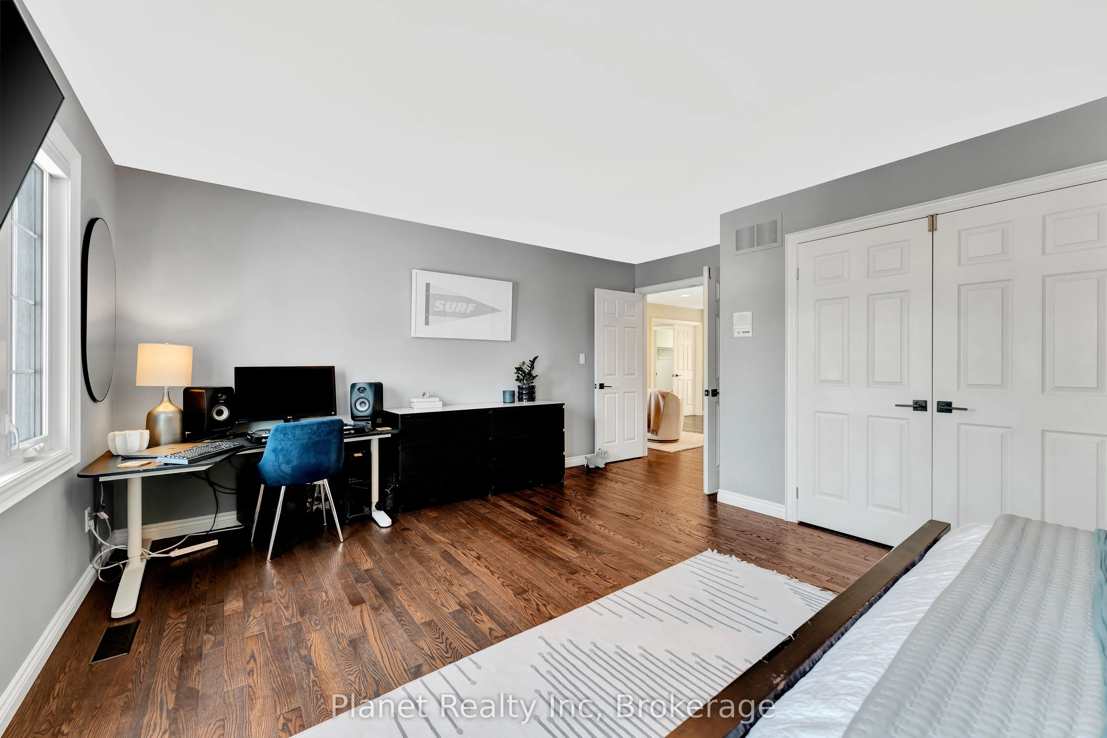 25 Manor Park Crescent #7