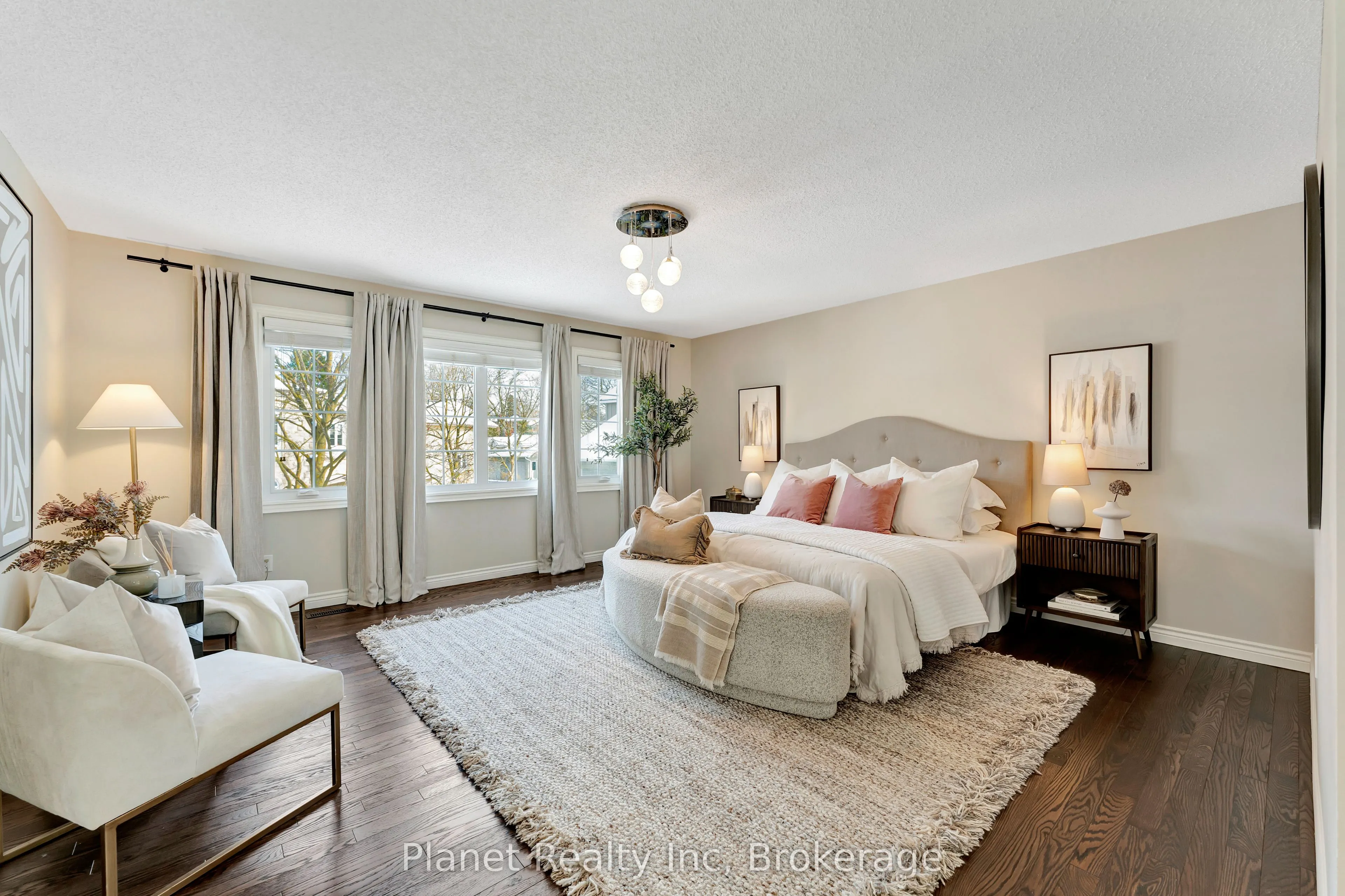 25 Manor Park Crescent #7
