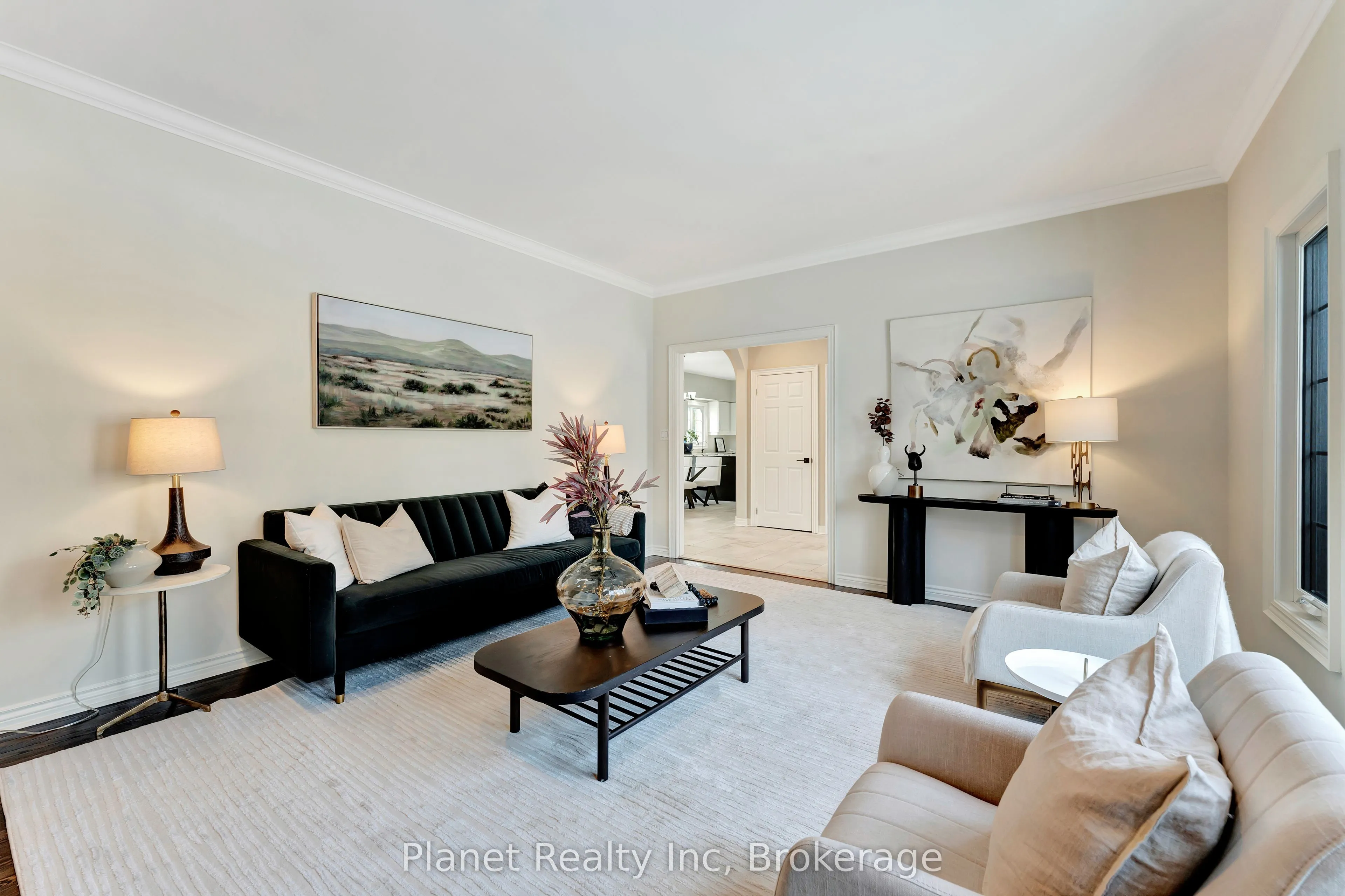 25 Manor Park Crescent #7