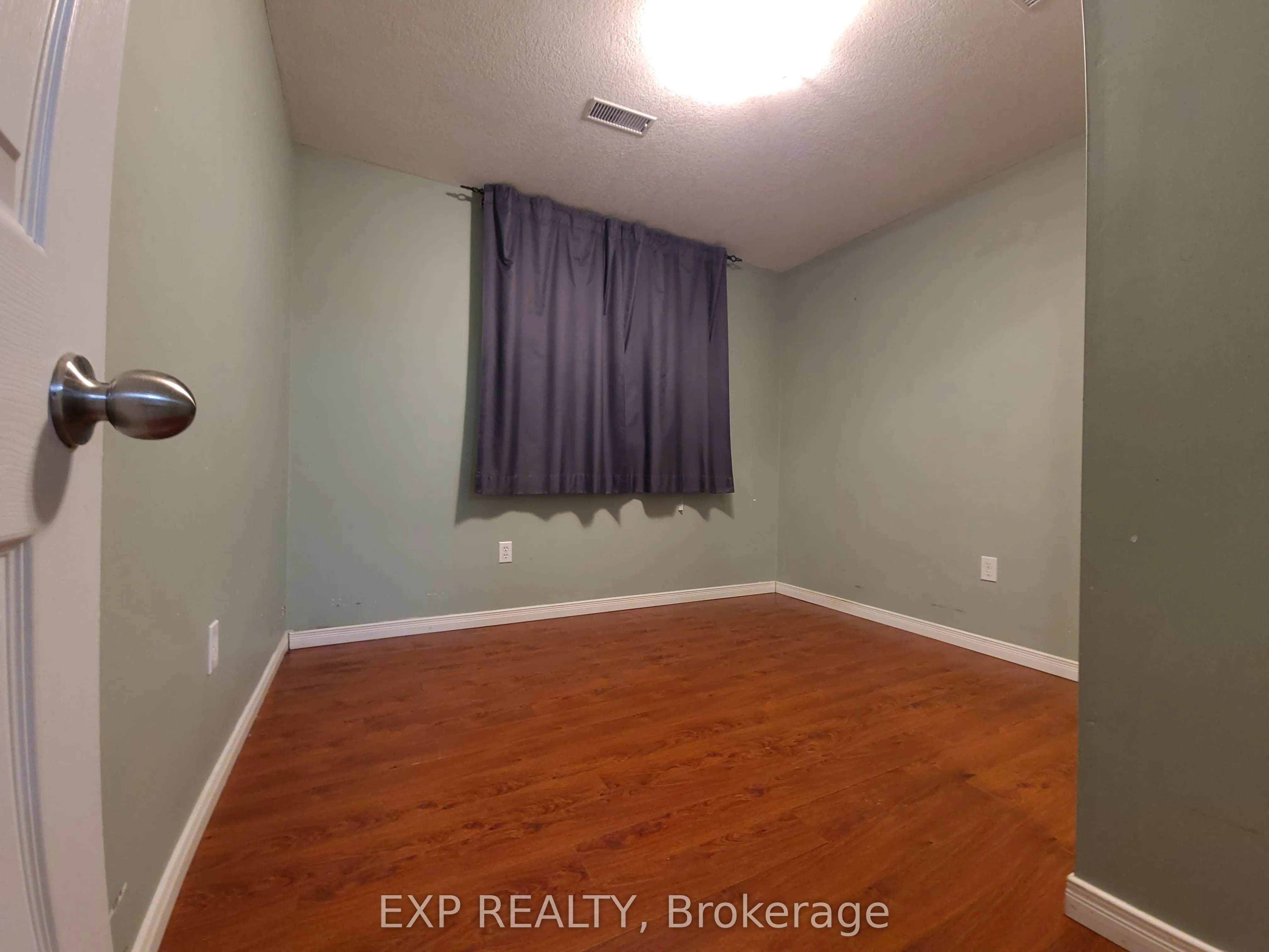 12 Peer Drive, #Basmnt