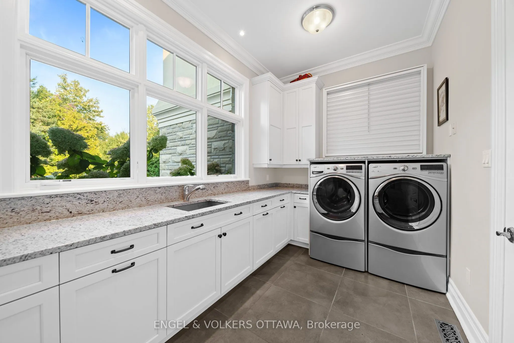 1408 Blackhorse Court