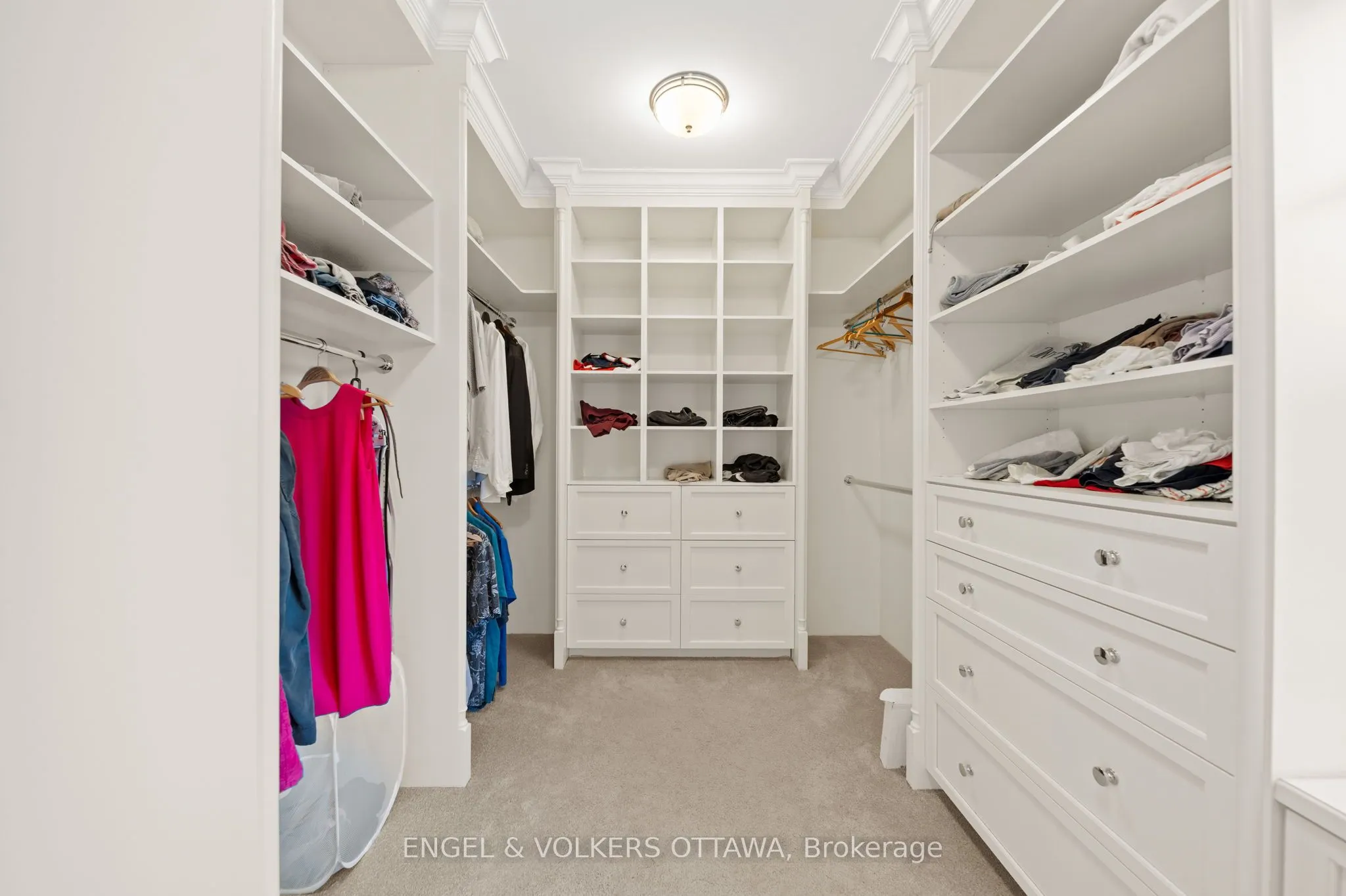 1408 Blackhorse Court