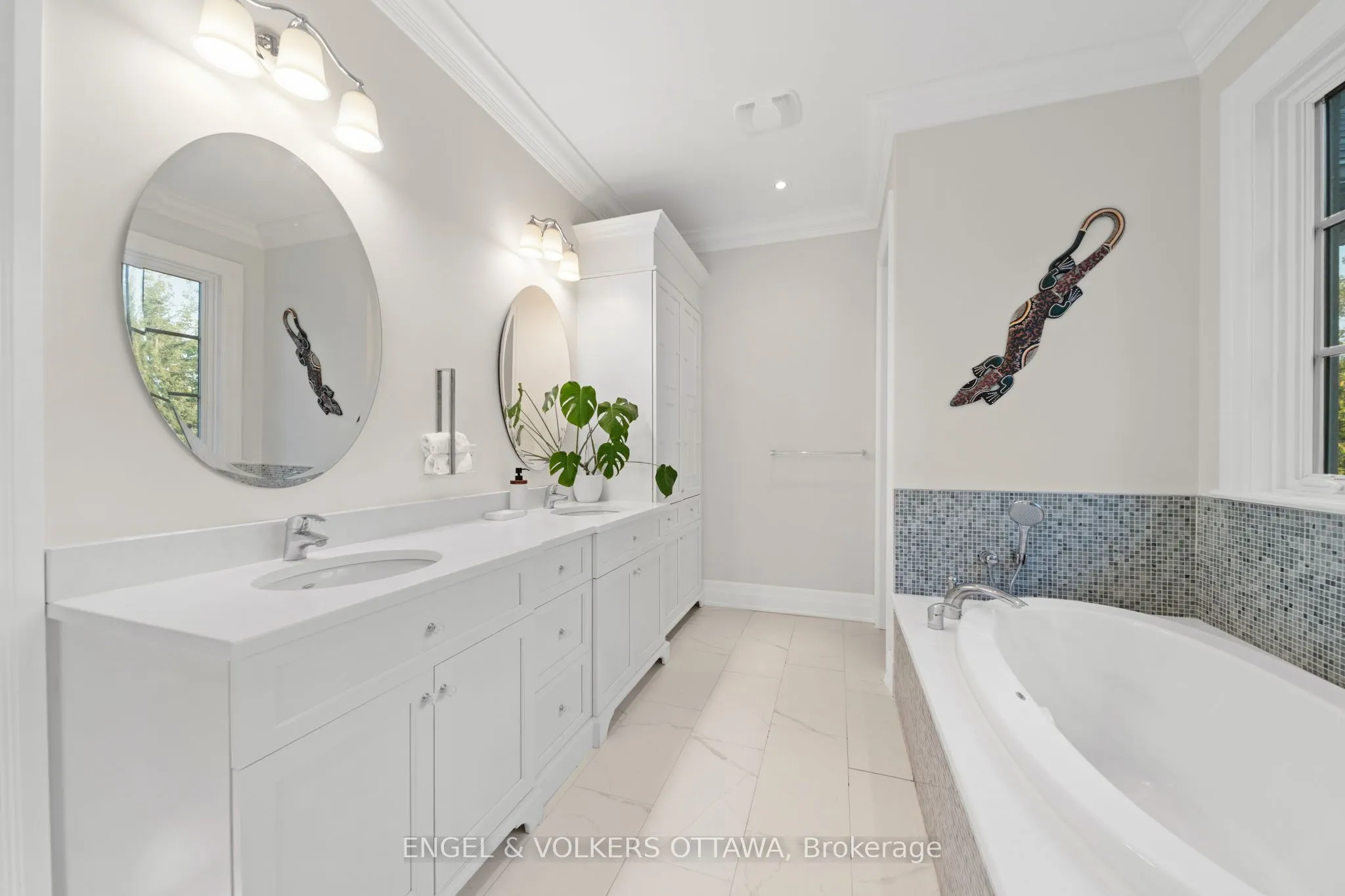 1408 Blackhorse Court