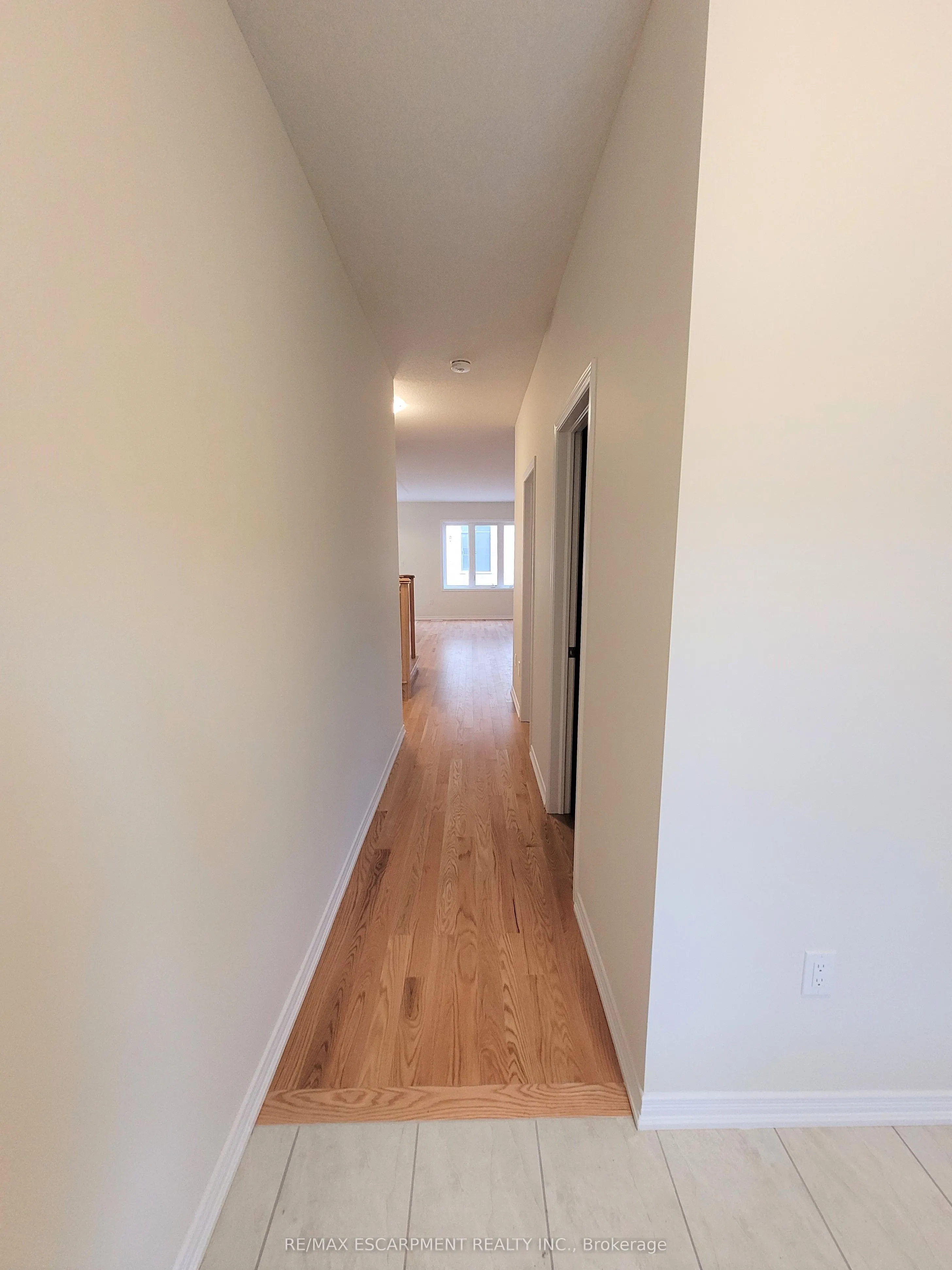 11 Amos Avenue