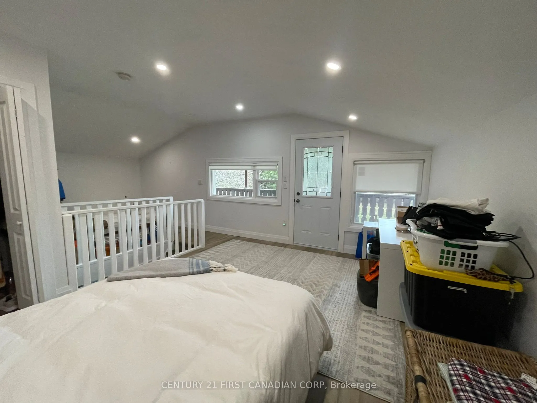 205 King Edward Street