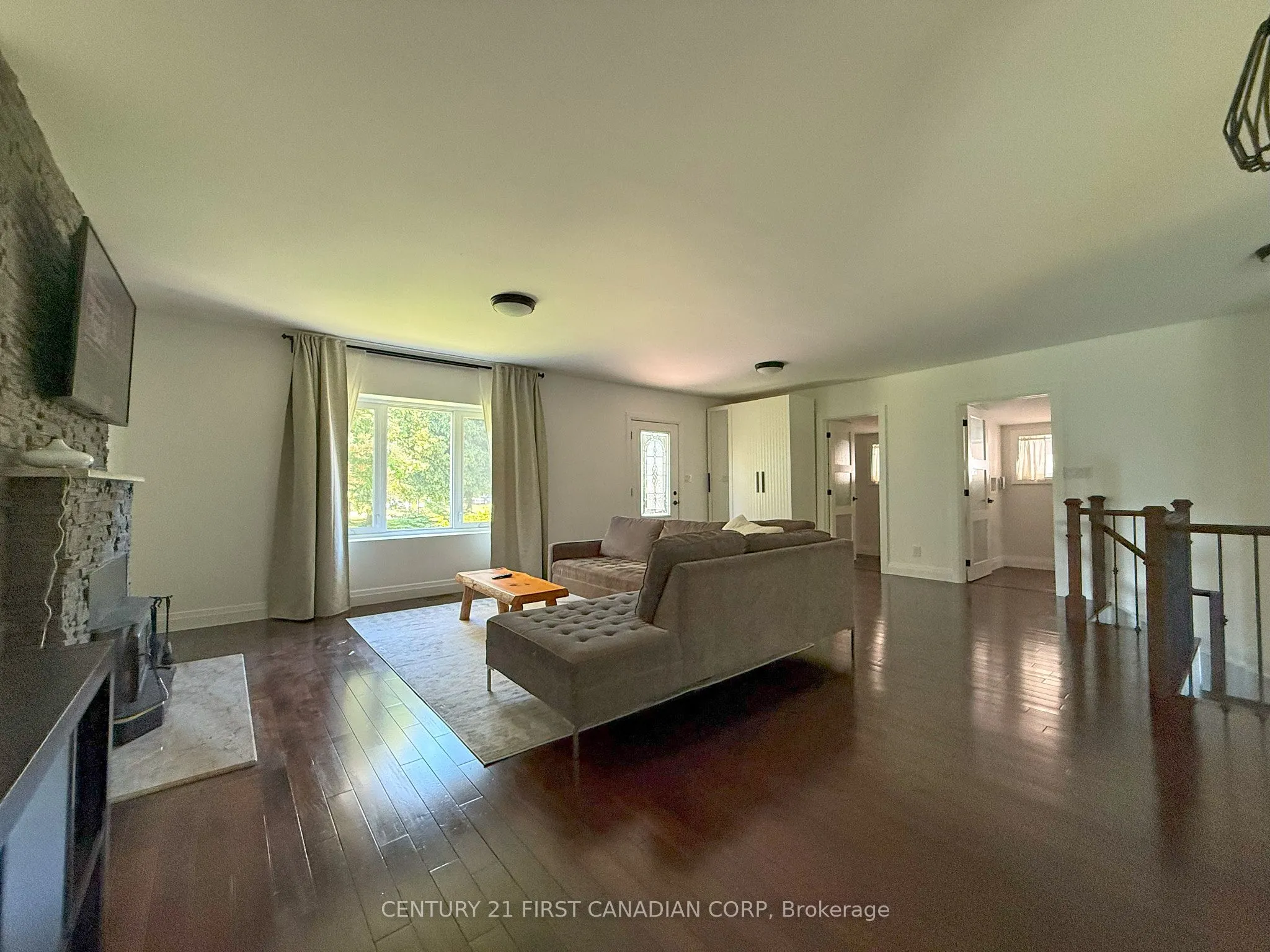 205 King Edward Street