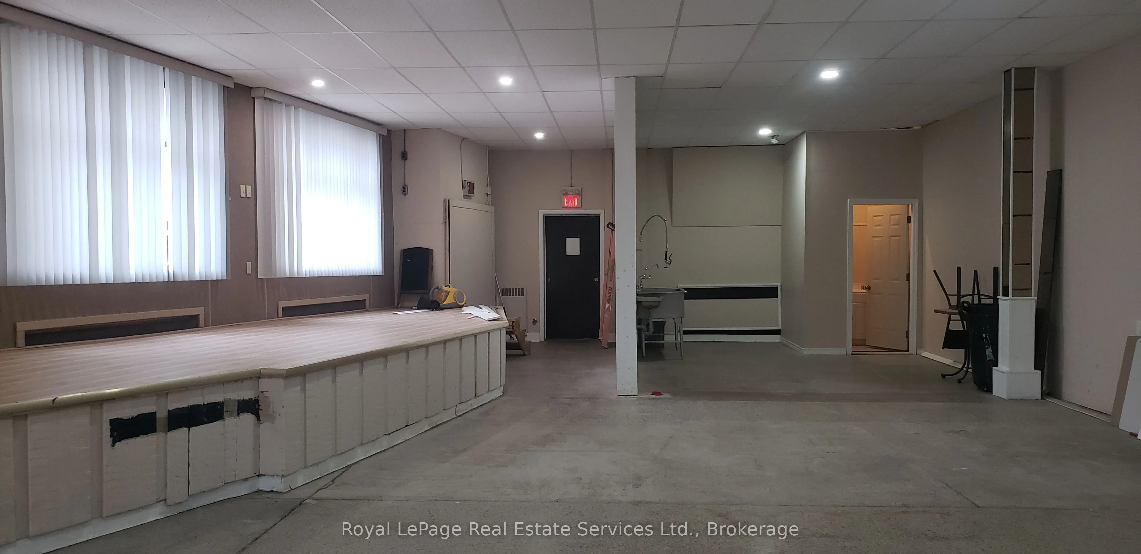 2998 Tecumseh Road E, #b01
