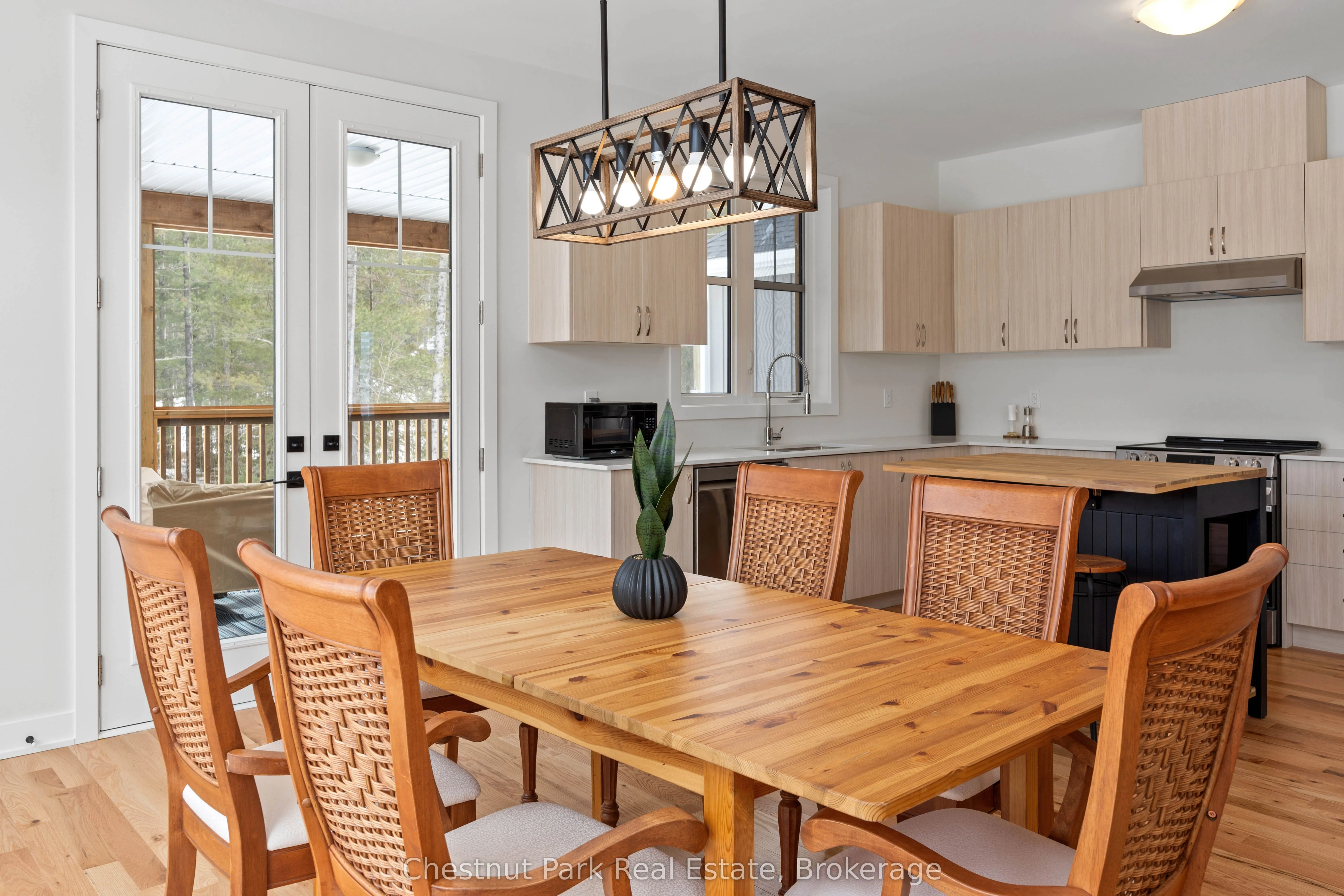 1003 Kings Ridge Court