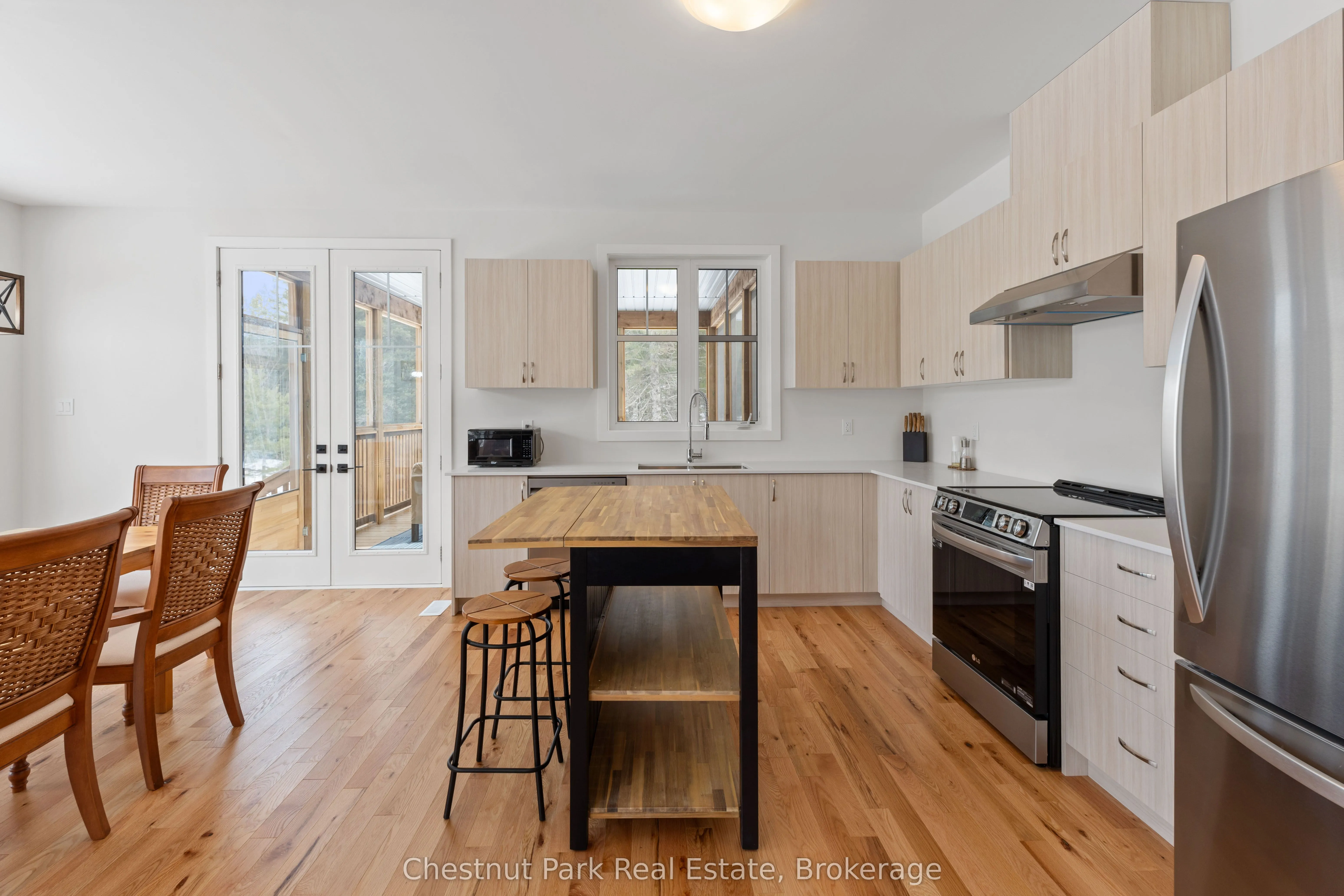 1003 Kings Ridge Court