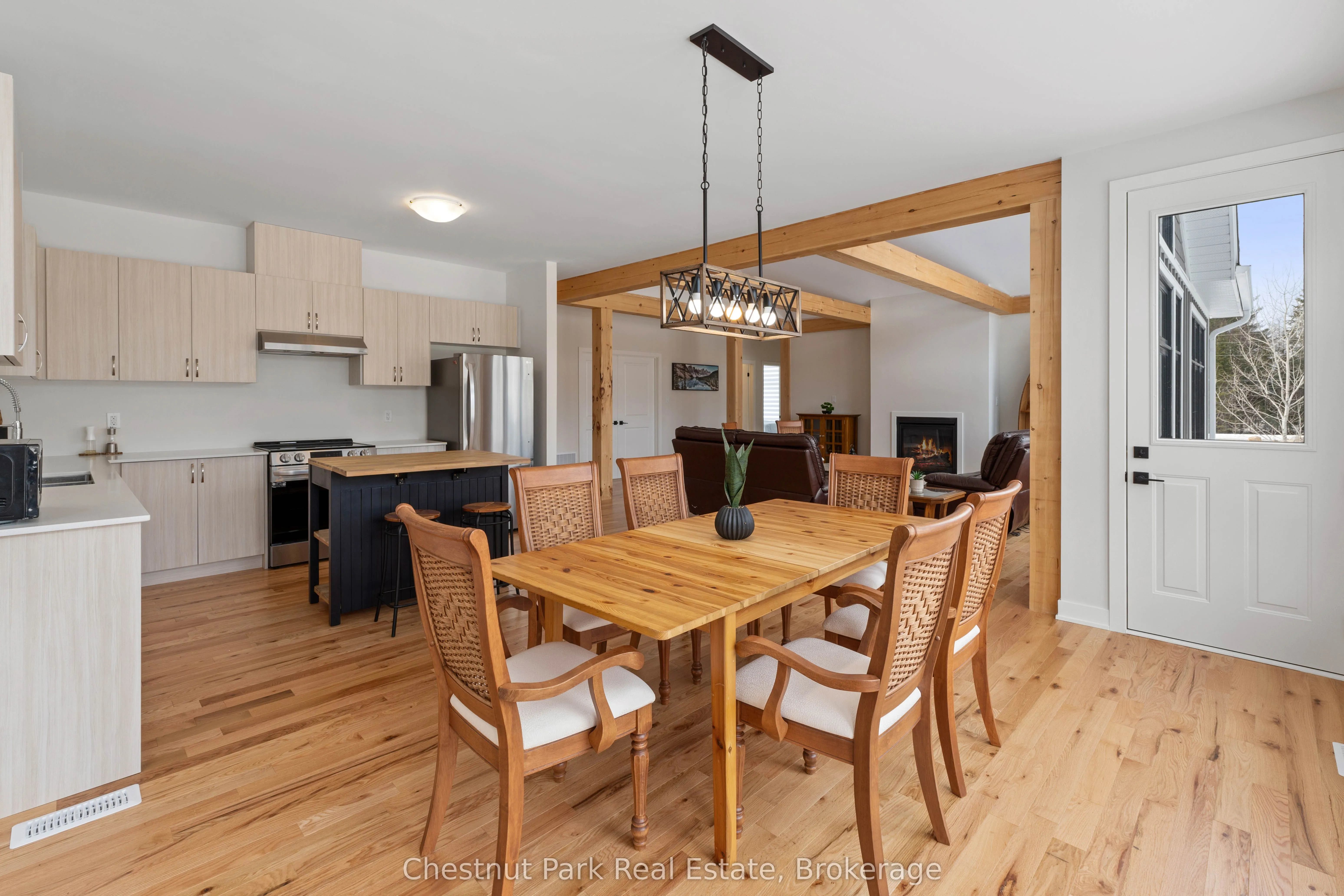 1003 Kings Ridge Court