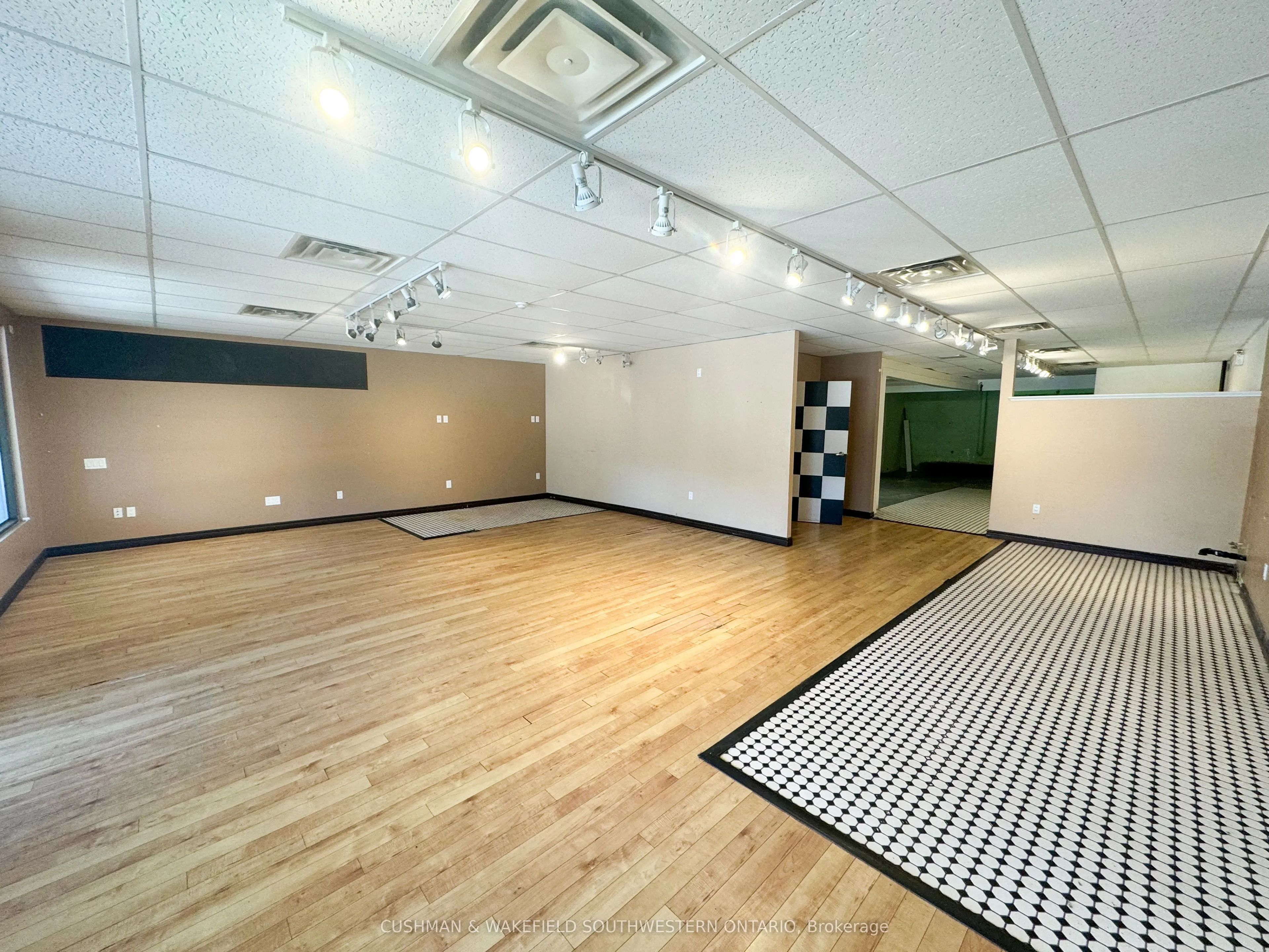 502 Springbank Drive, #2A