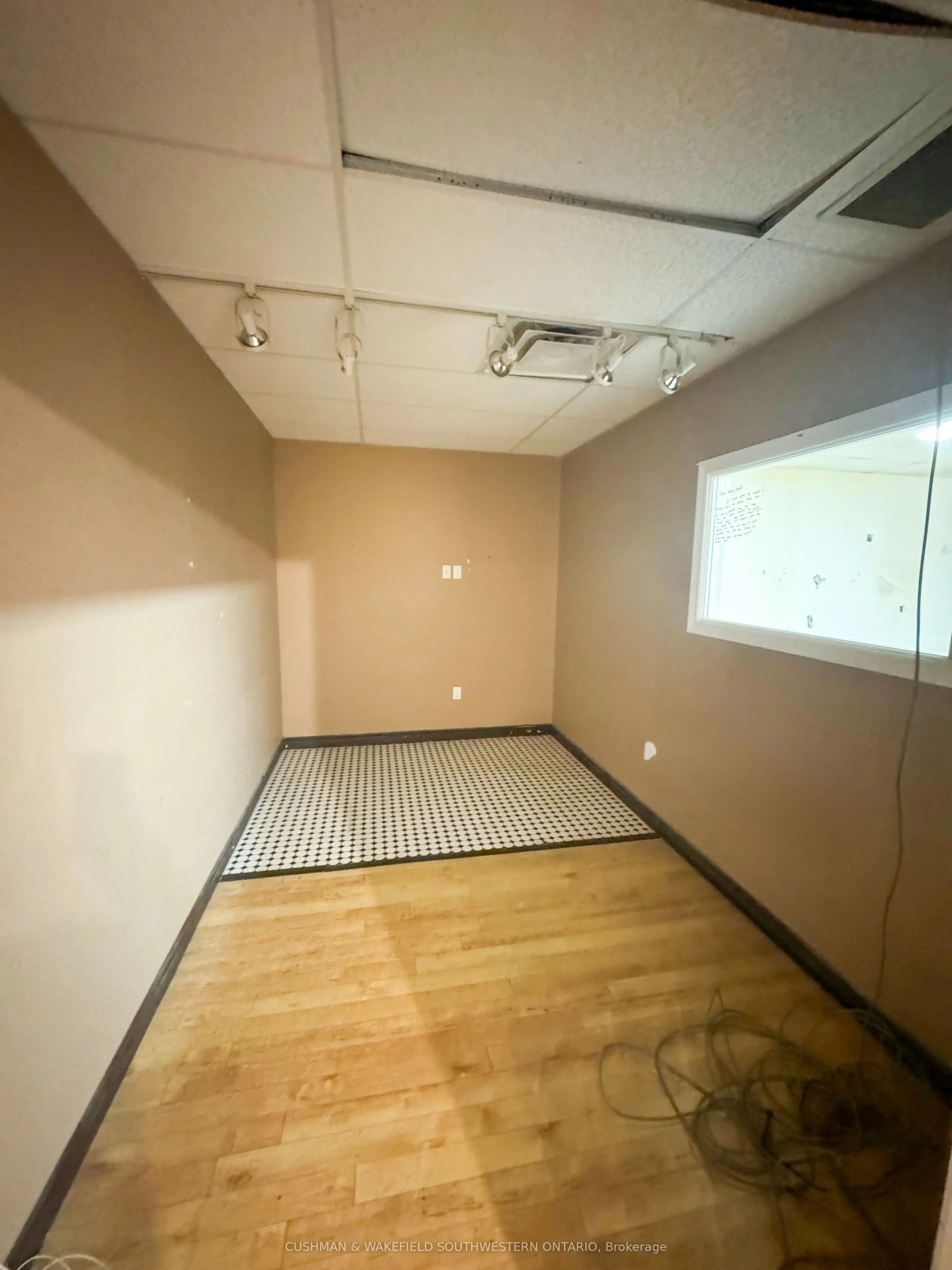 502 Springbank Drive, #2A