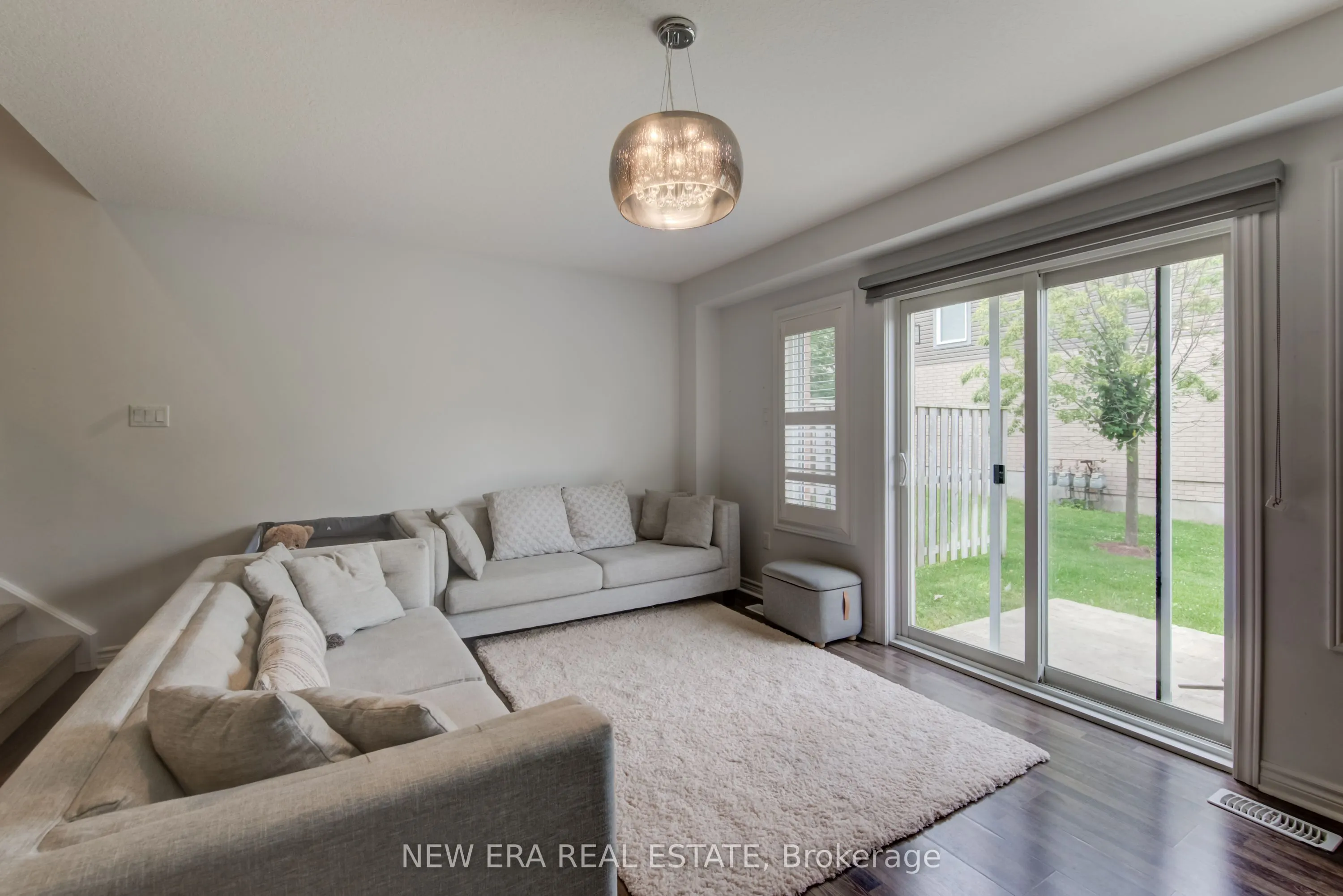 34 Arlington Crescent, #24