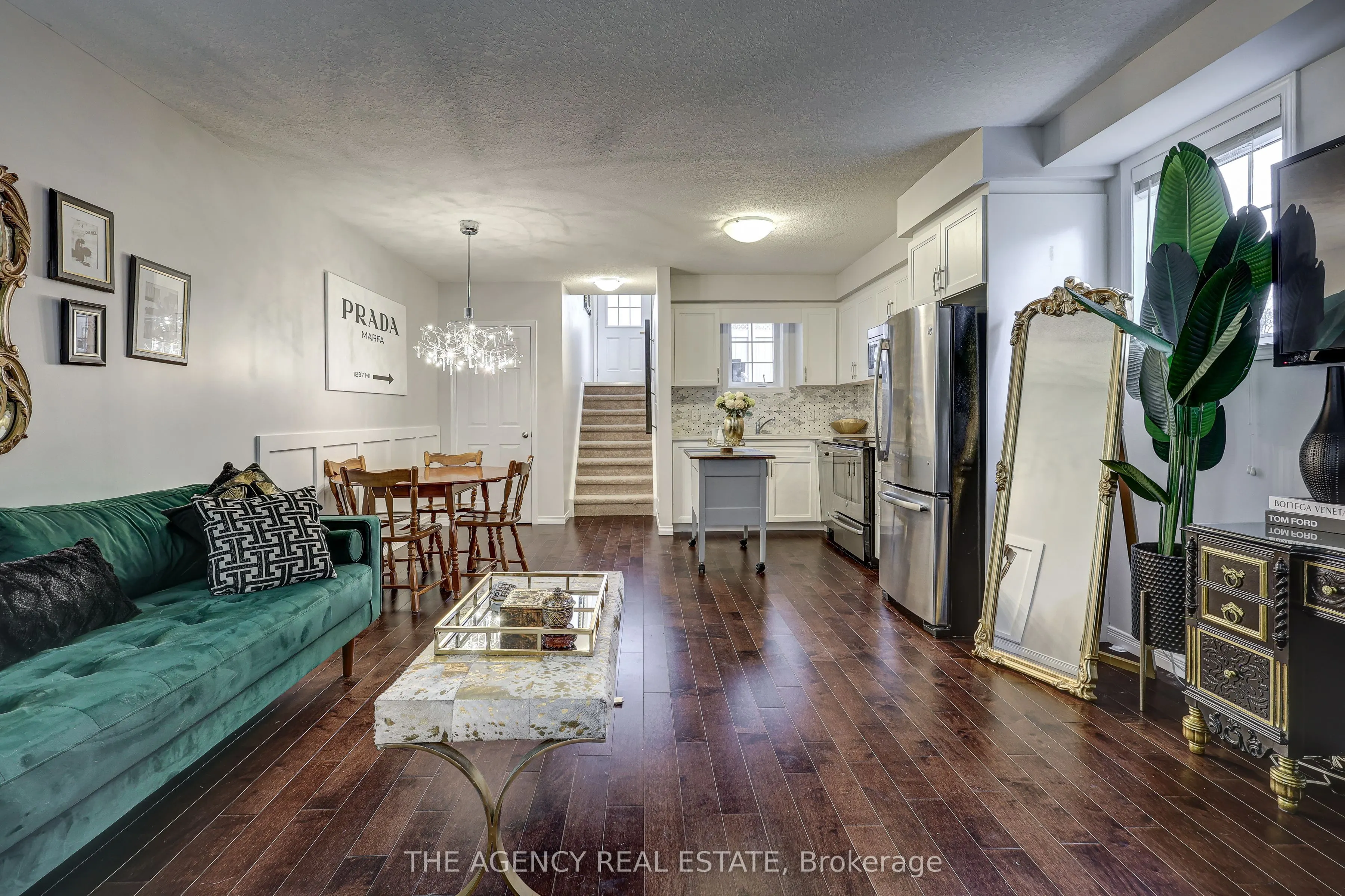 3200 Singleton Avenue, #82