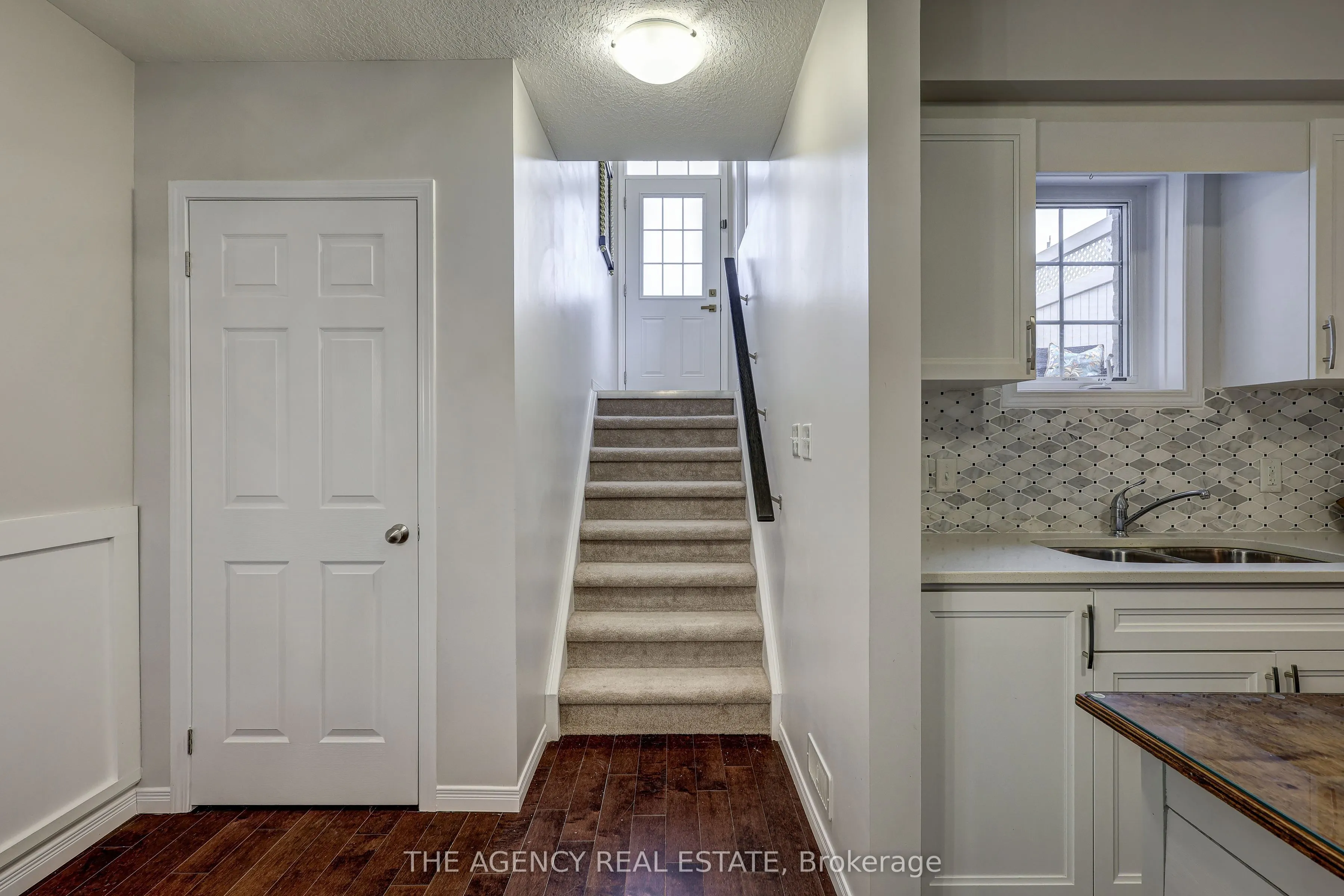 3200 Singleton Avenue, #82