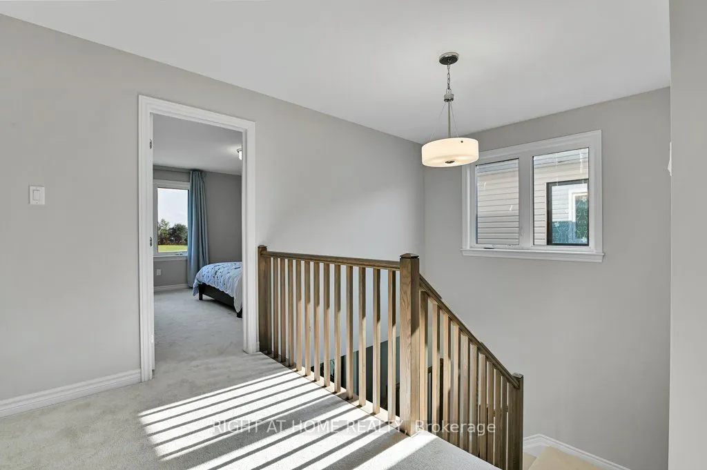 844 Snowdrop Crescent