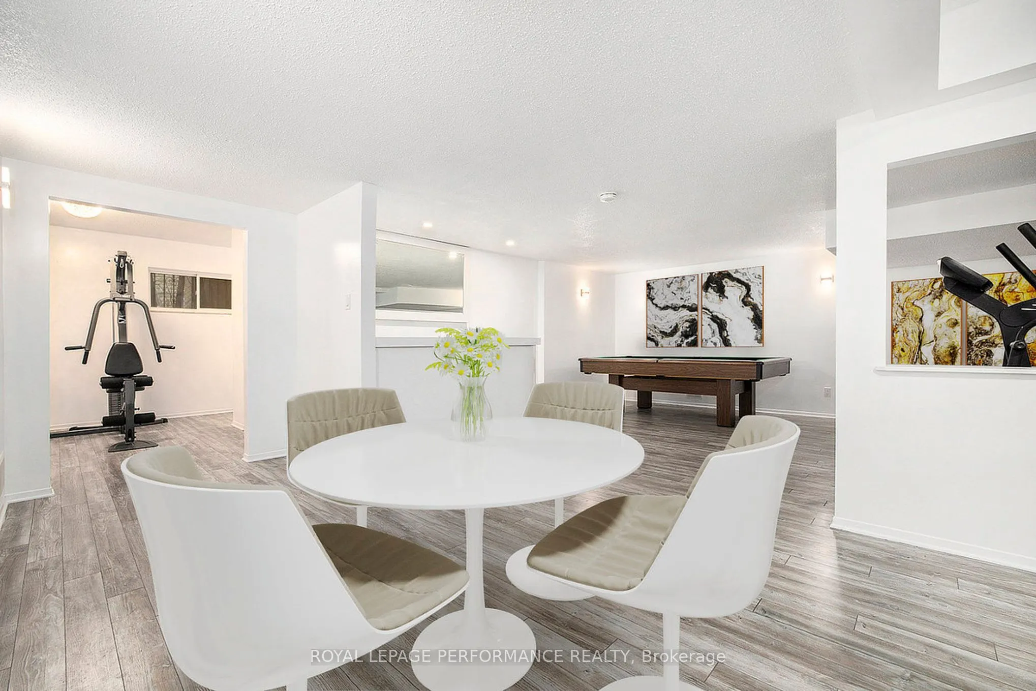 1444 Normandy Crescent