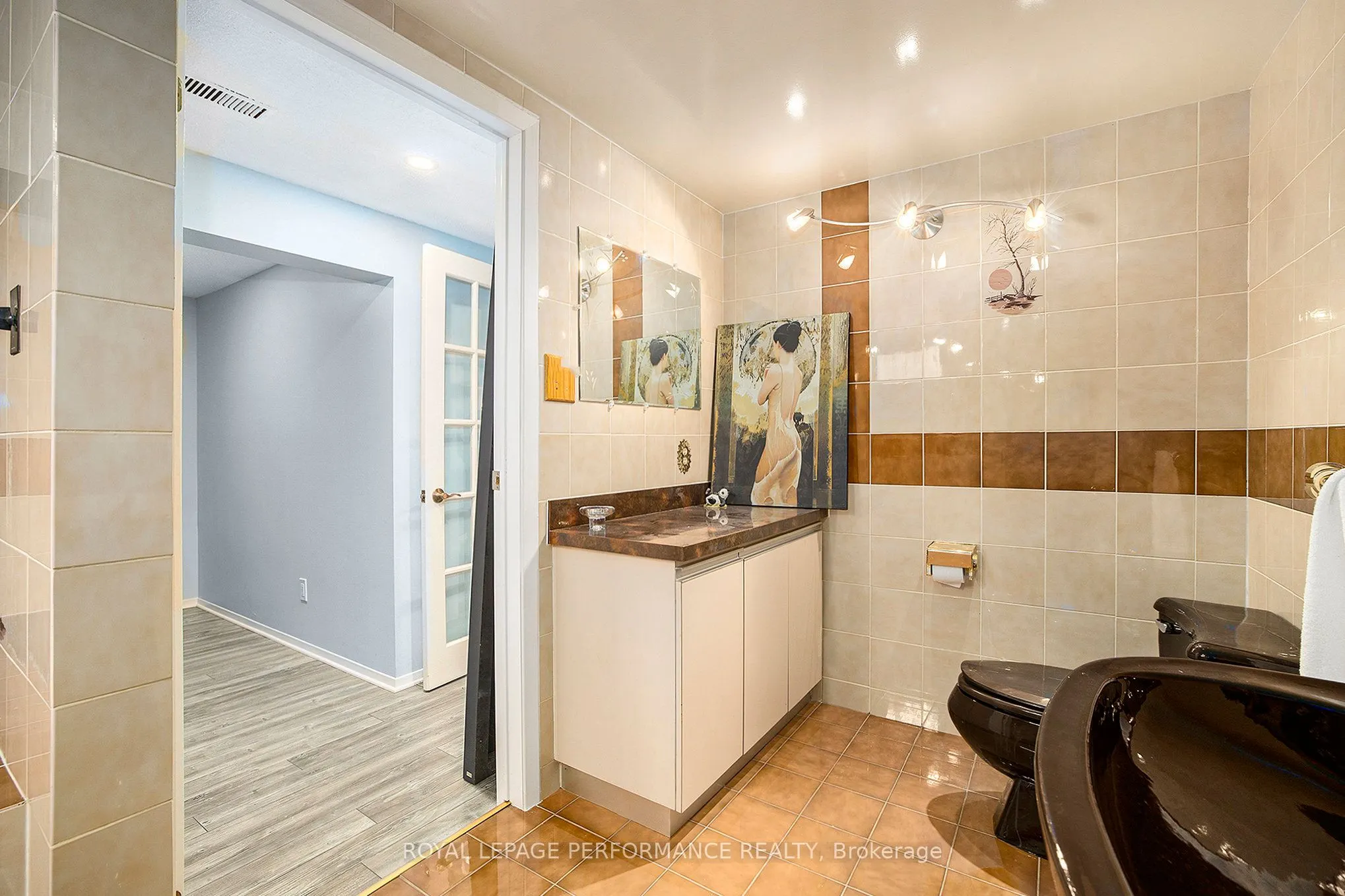 1444 Normandy Crescent