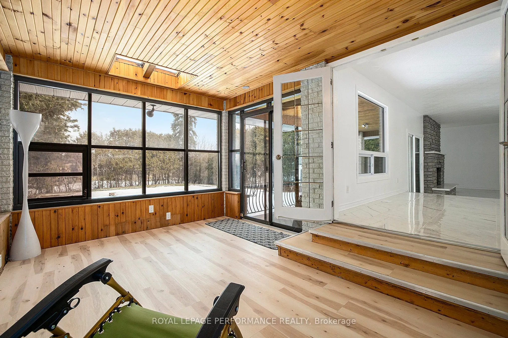 1444 Normandy Crescent