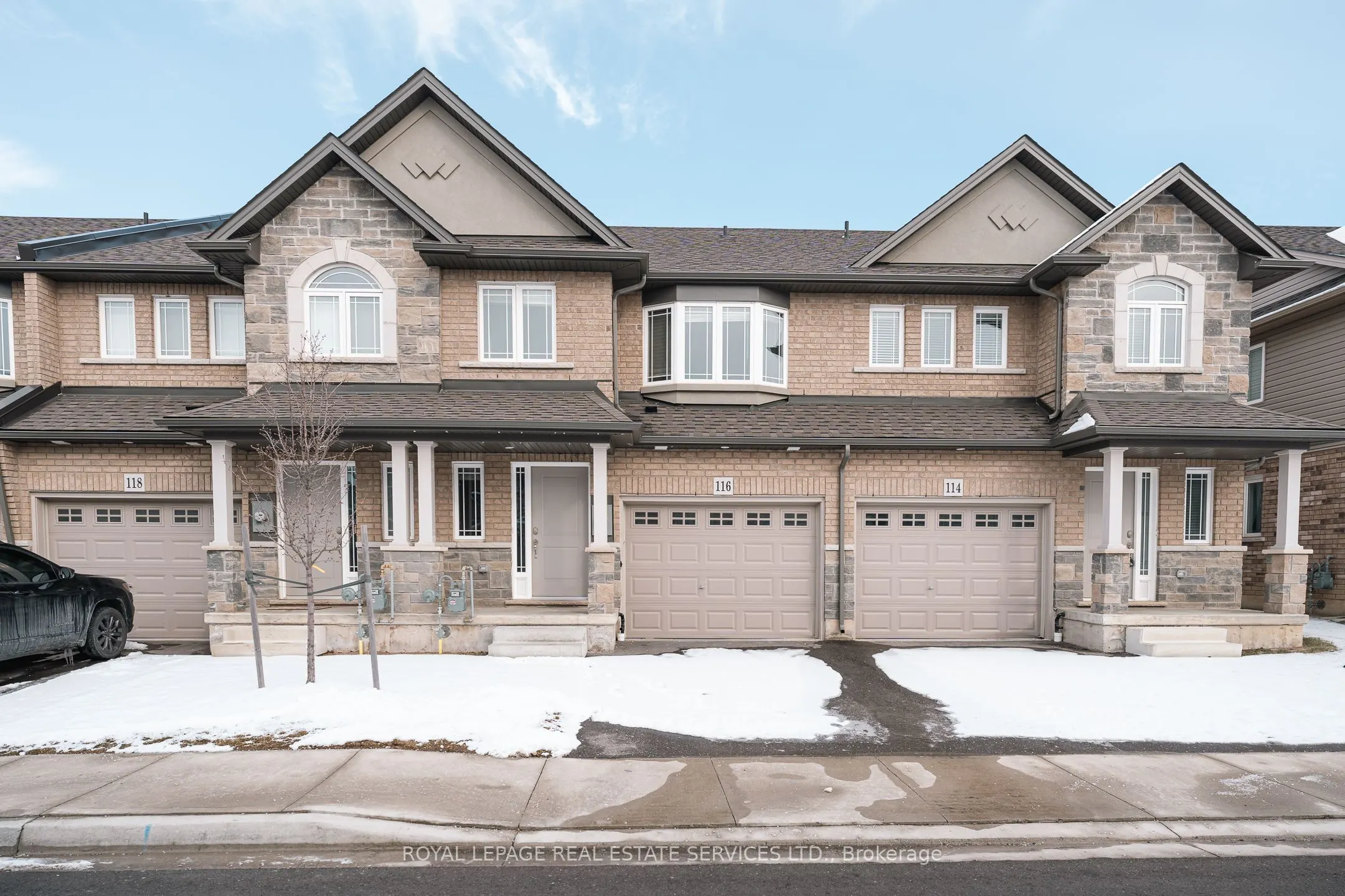 116 Laguna Village Crescent
