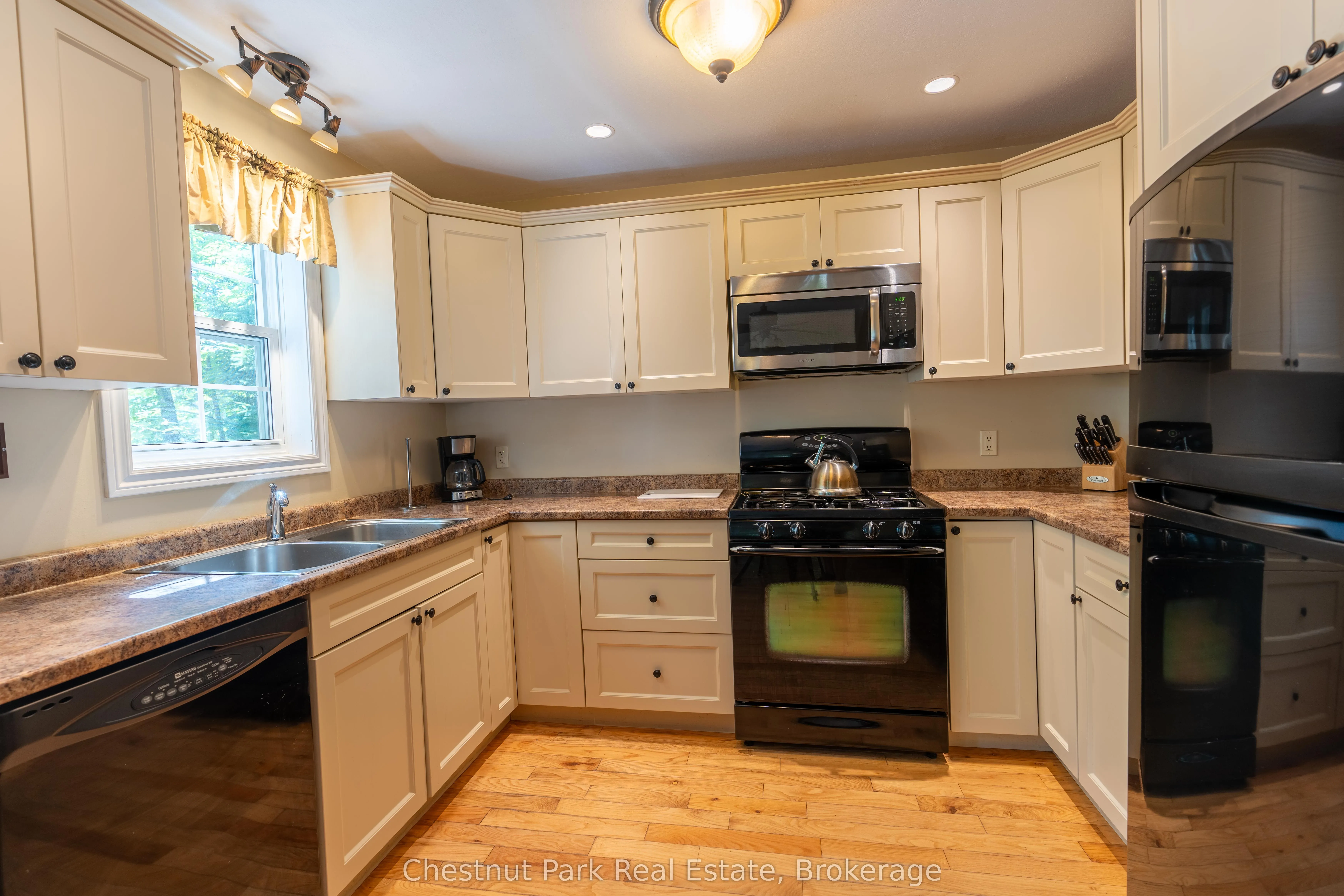 1052 Rat Bay Road, #111-2