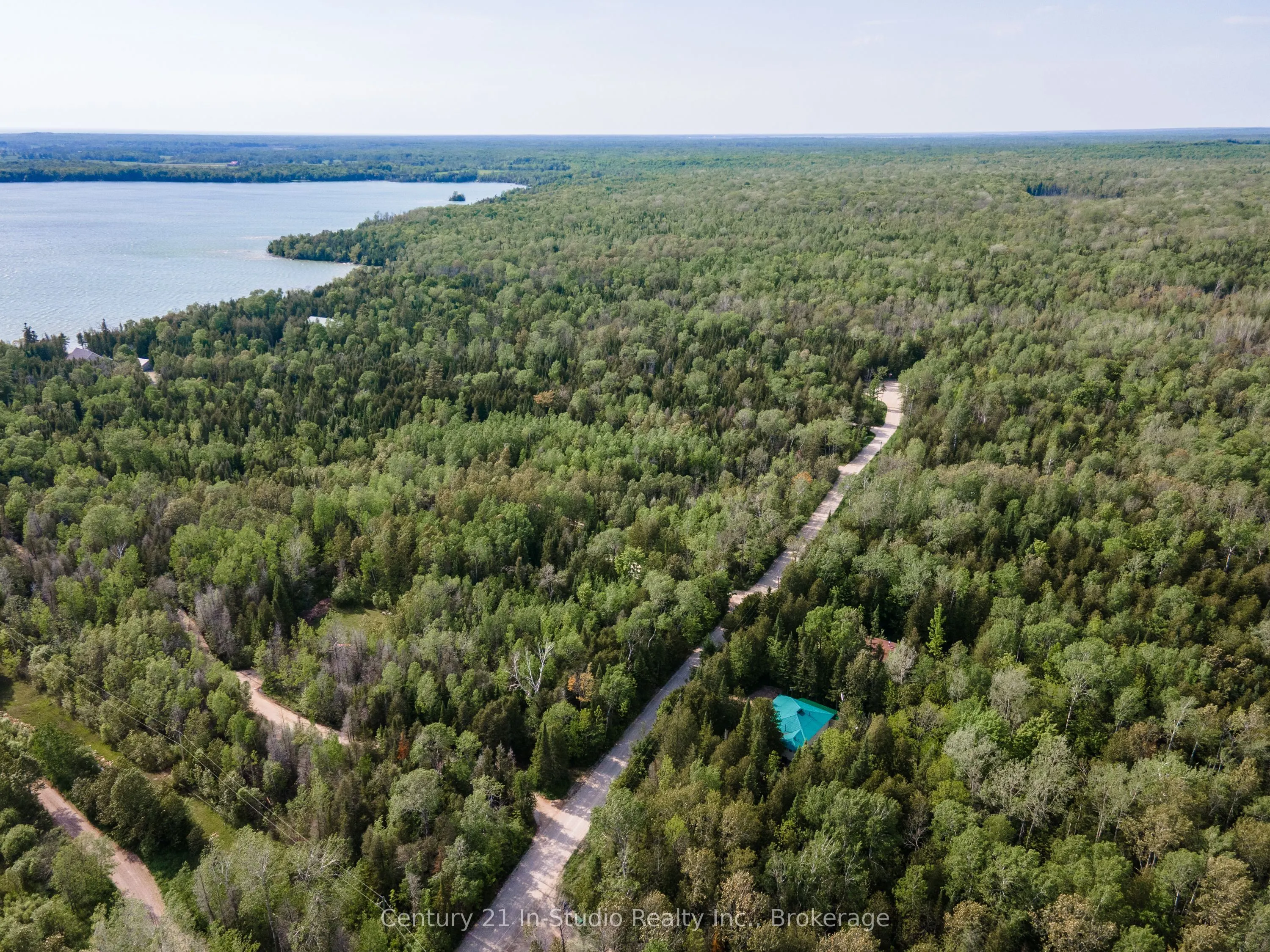 496 BERFORD LAKE Road