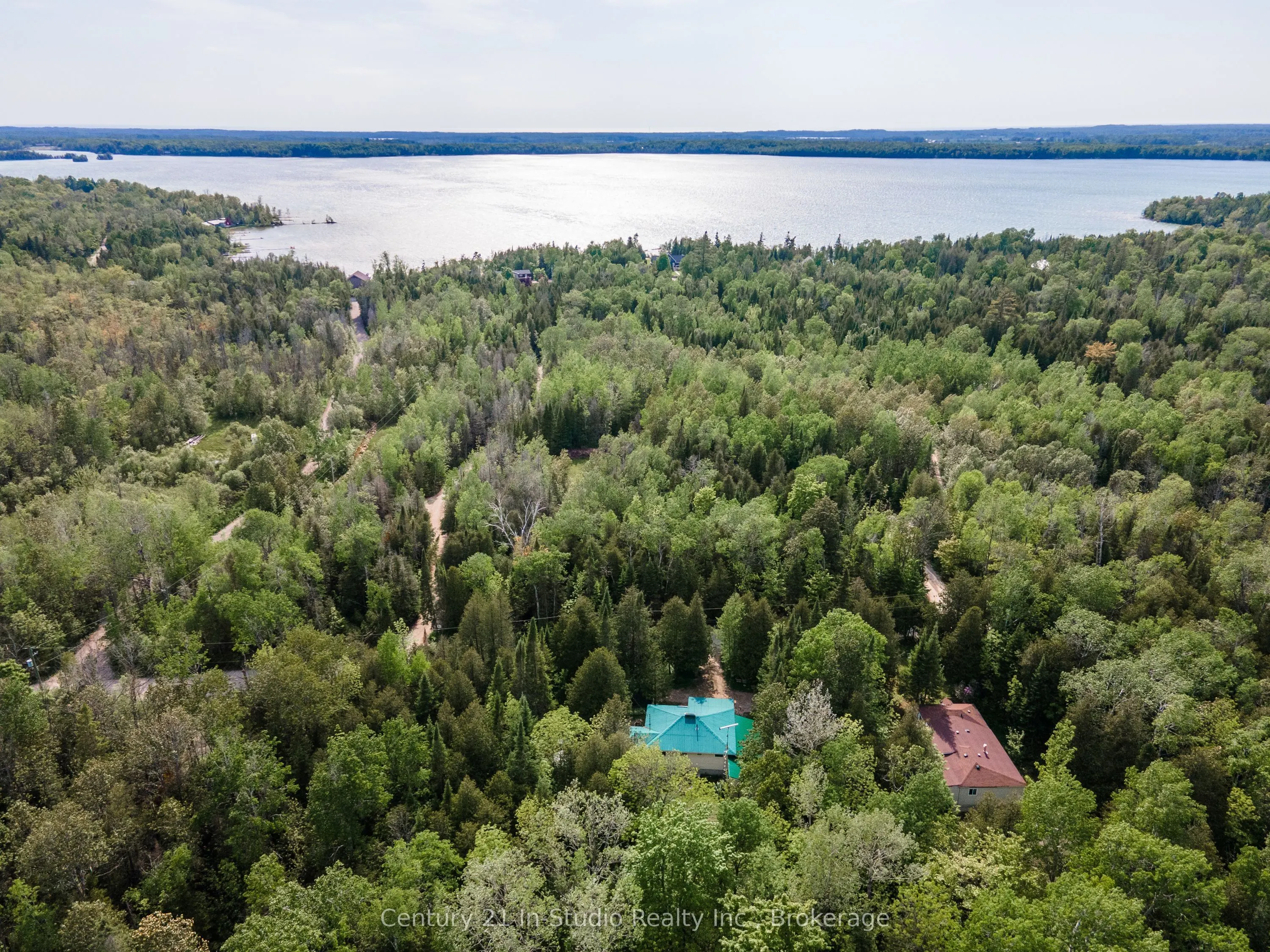 496 BERFORD LAKE Road