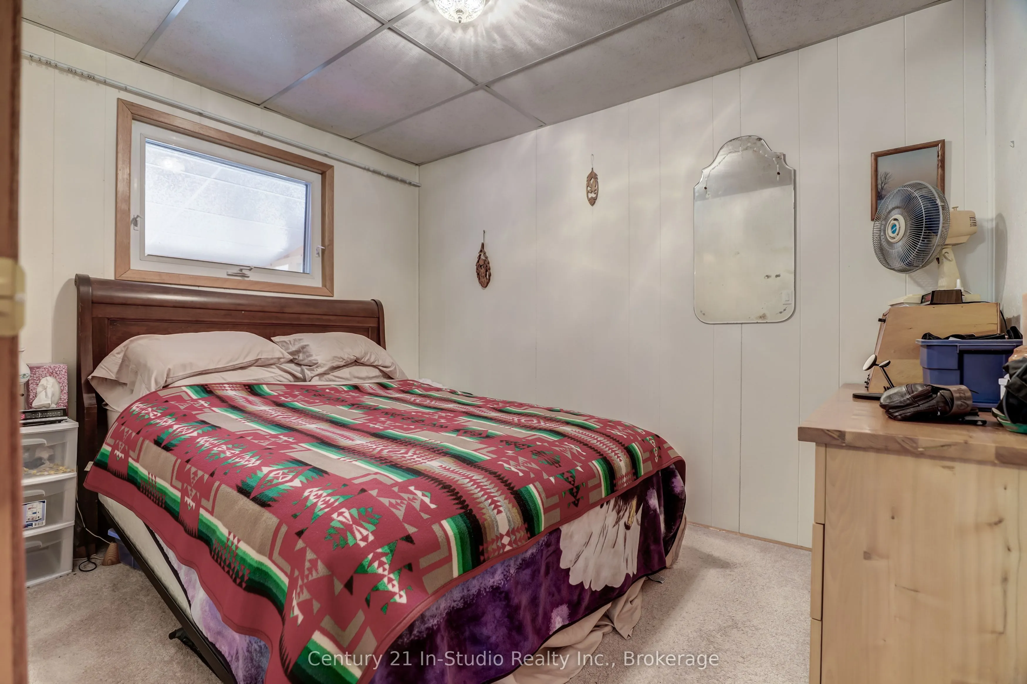 496 BERFORD LAKE Road