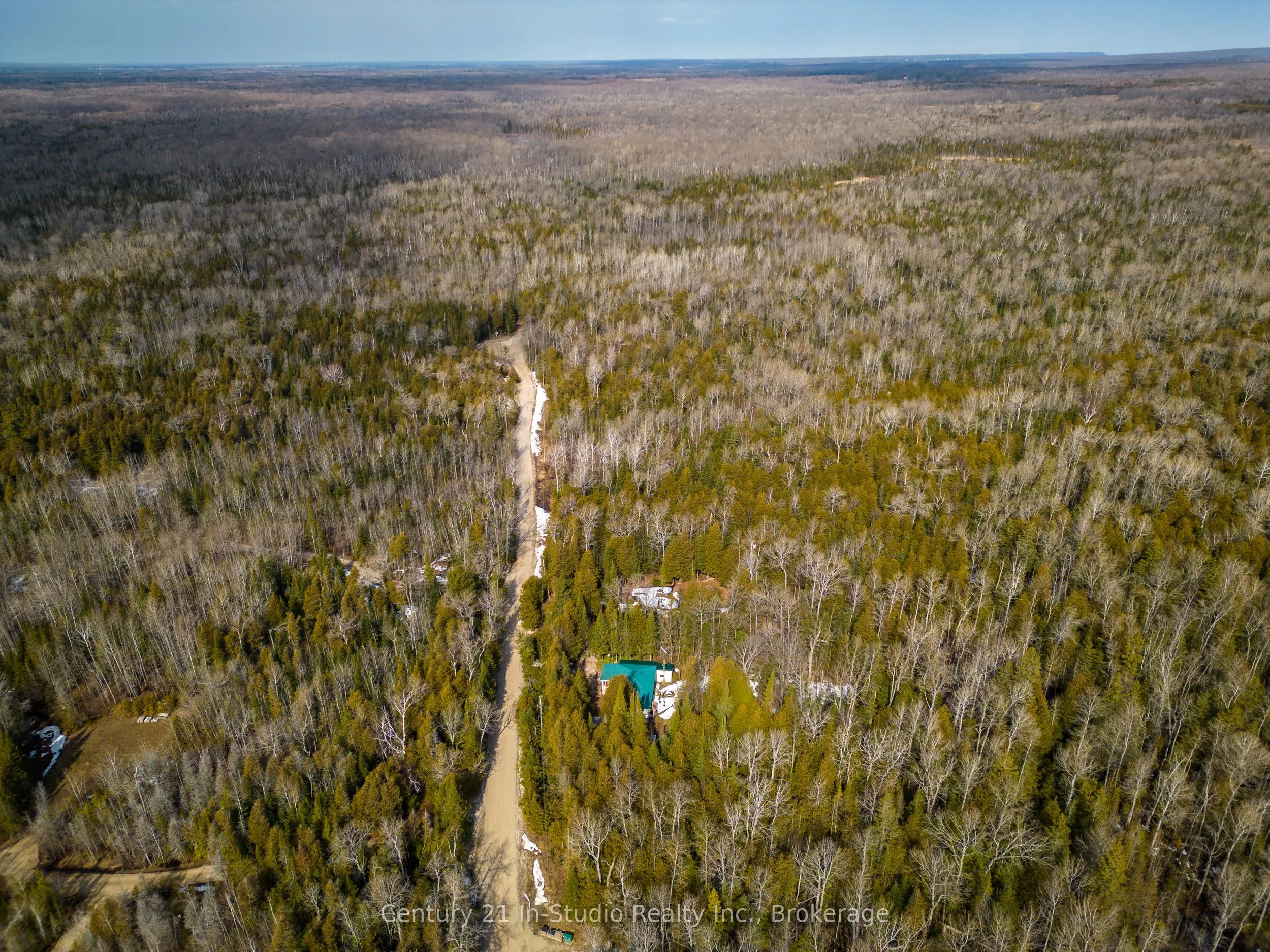 496 BERFORD LAKE Road