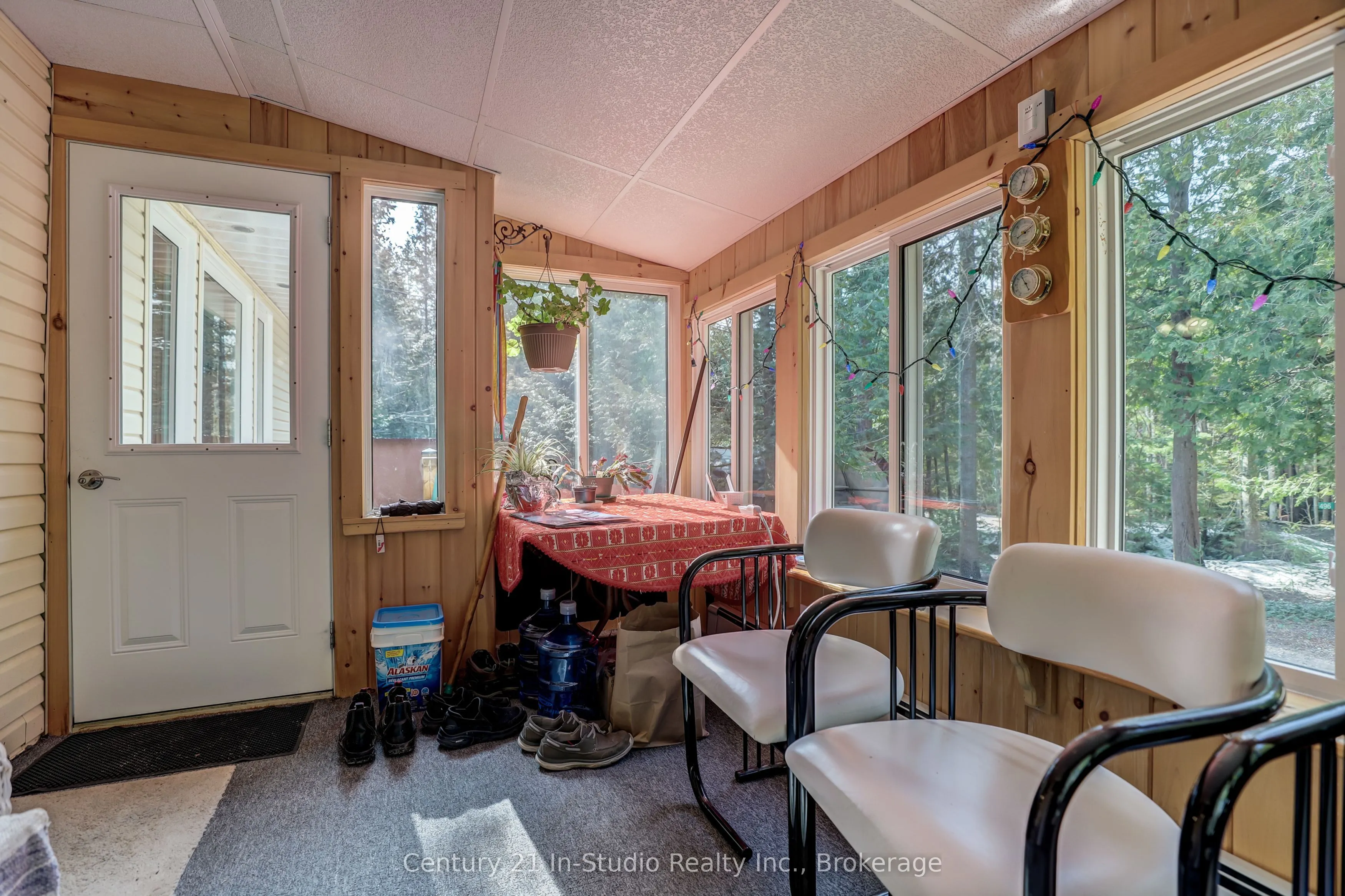 496 BERFORD LAKE Road
