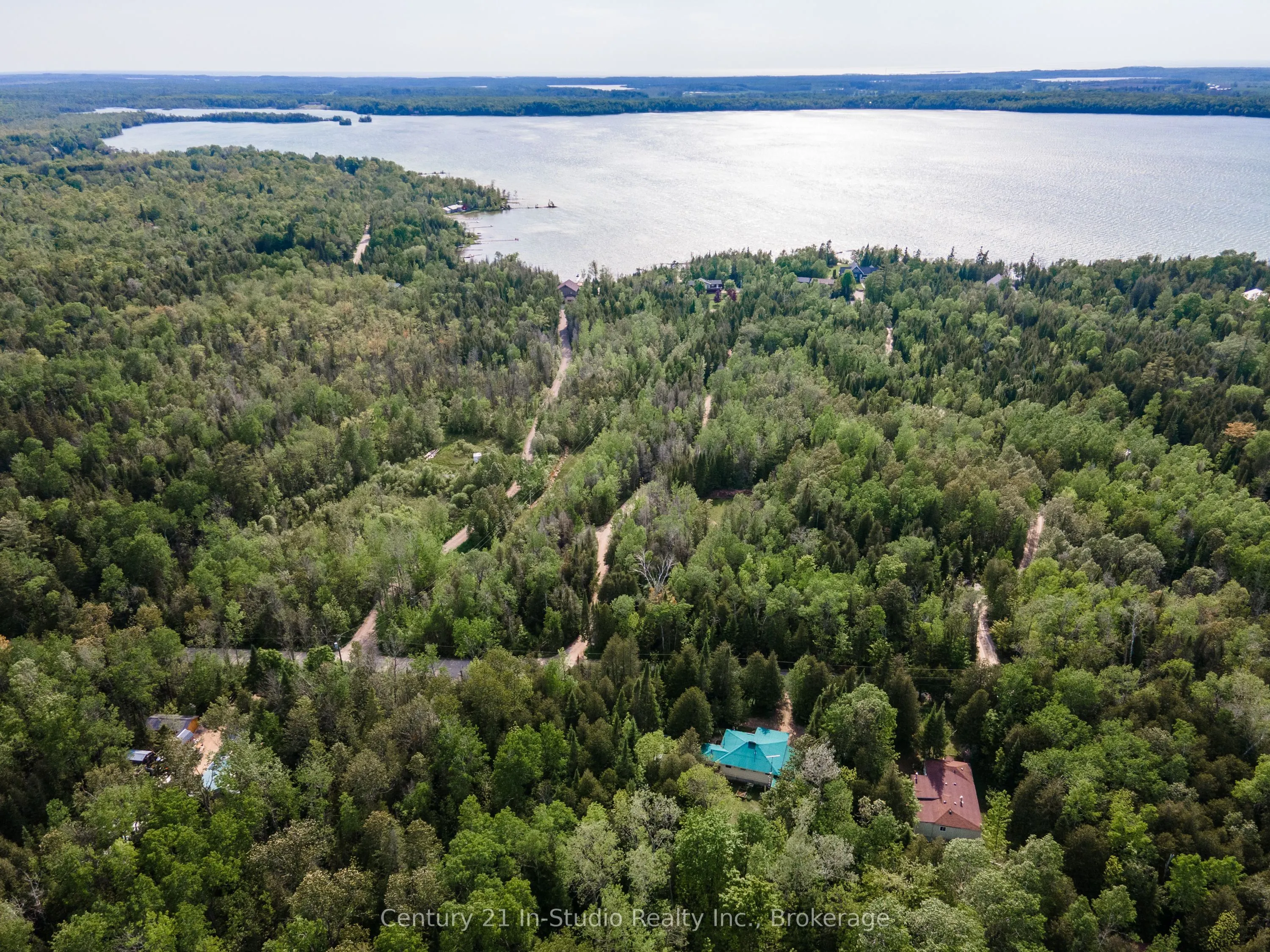 496 BERFORD LAKE Road